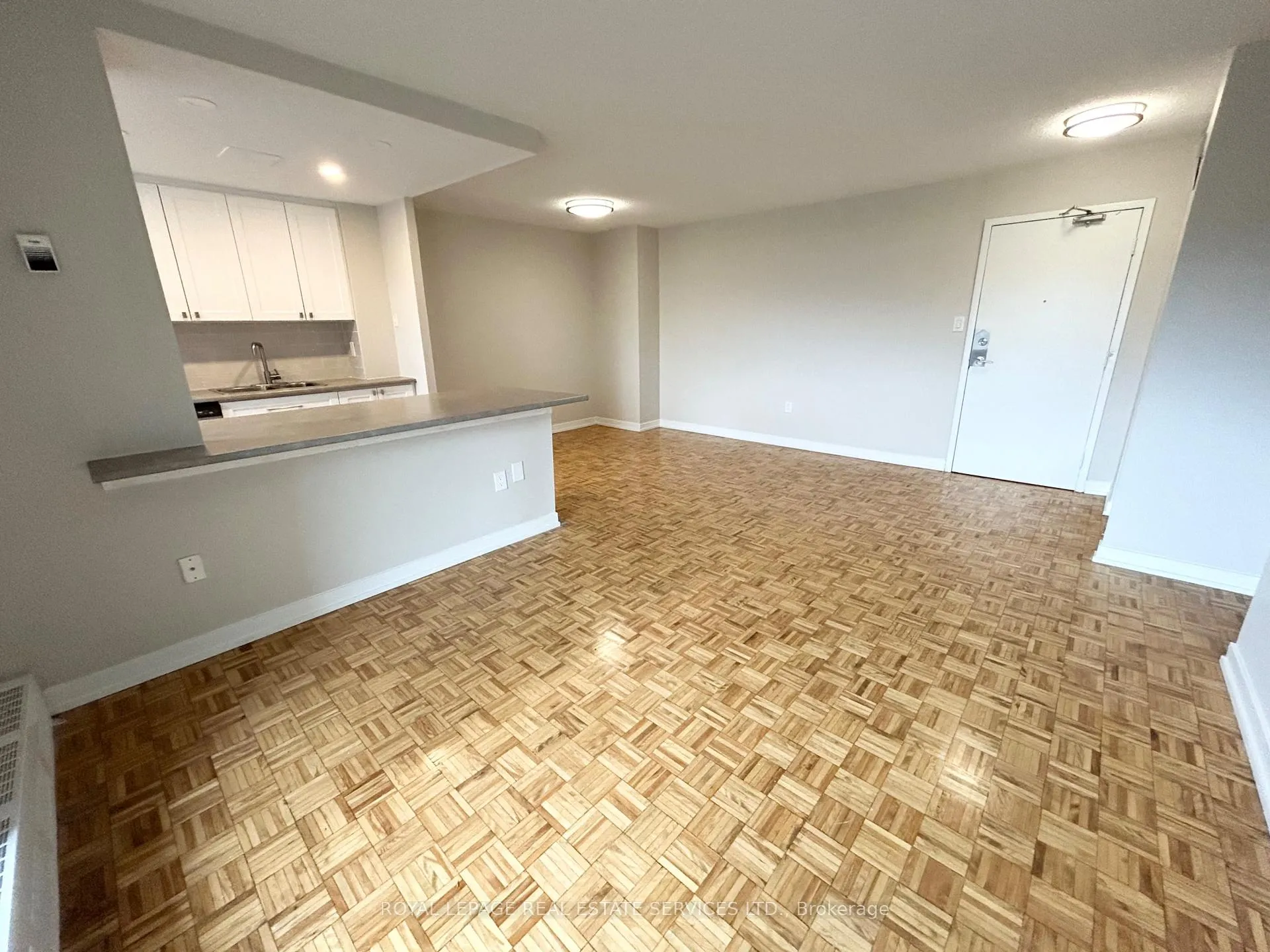 Photo 4 of Unit 1411, 1 Cedarwoods Crescent, Kitchener, Vanier - Kitchener — HOMEH