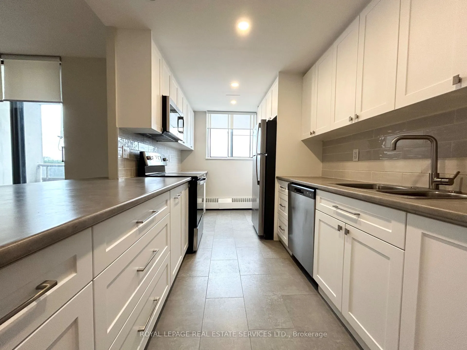 Photo 7 of Unit 1411, 1 Cedarwoods Crescent, Kitchener, Vanier - Kitchener — HOMEH
