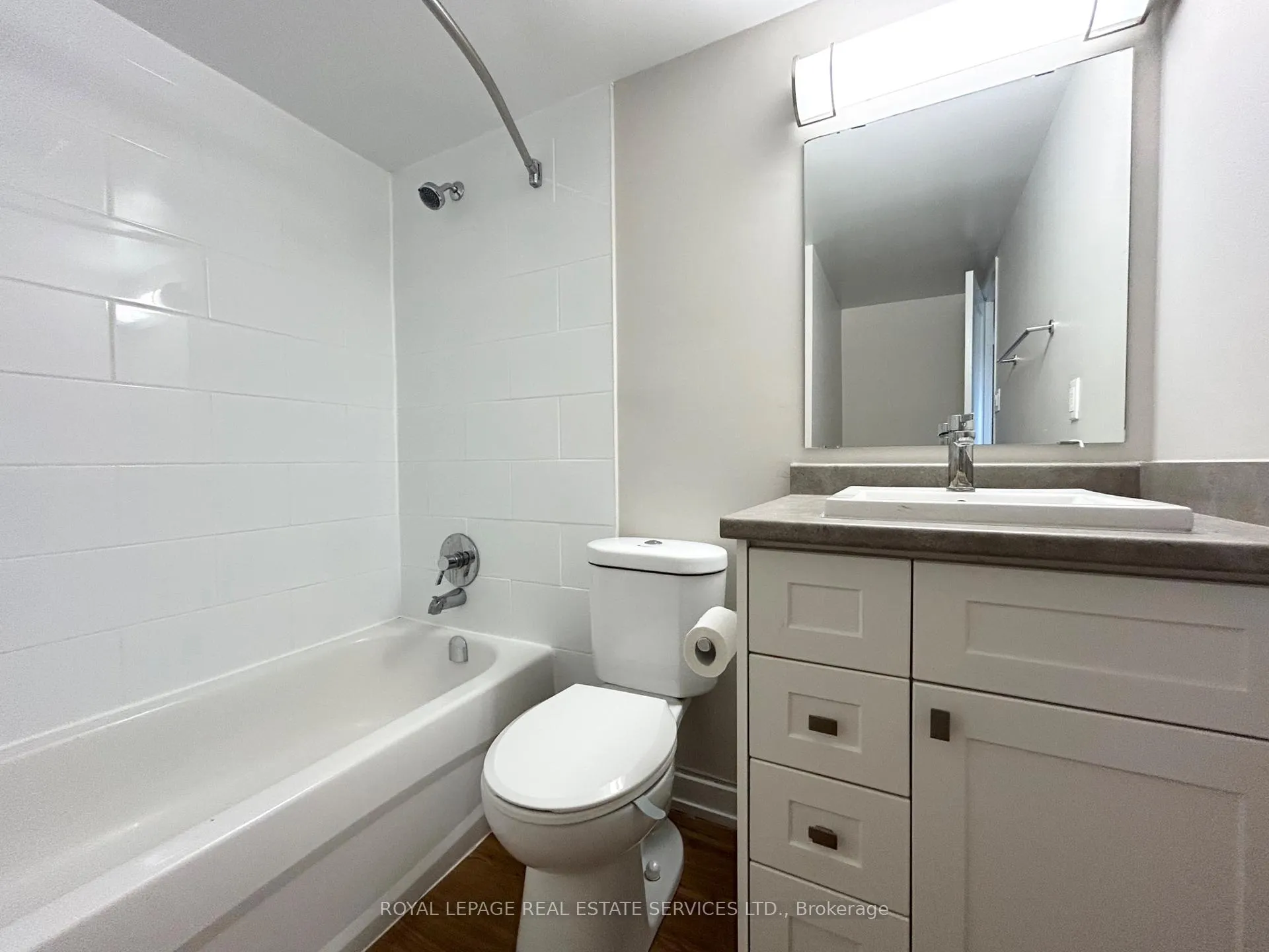 Photo 14 of Unit 1411, 1 Cedarwoods Crescent, Kitchener, Vanier - Kitchener — HOMEH