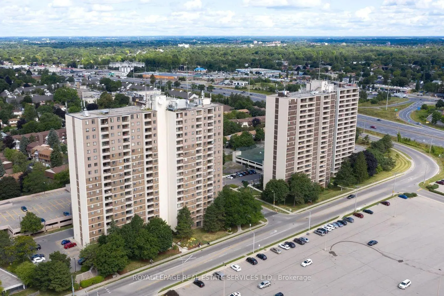 Photo 24 of Unit 1411, 1 Cedarwoods Crescent, Kitchener, Vanier - Kitchener — HOMEH