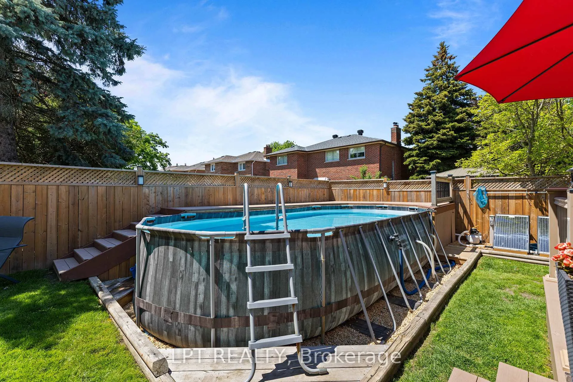 Photo 43 of 112 Doris Crescent, Newmarket, Bristol-London — HOMEH