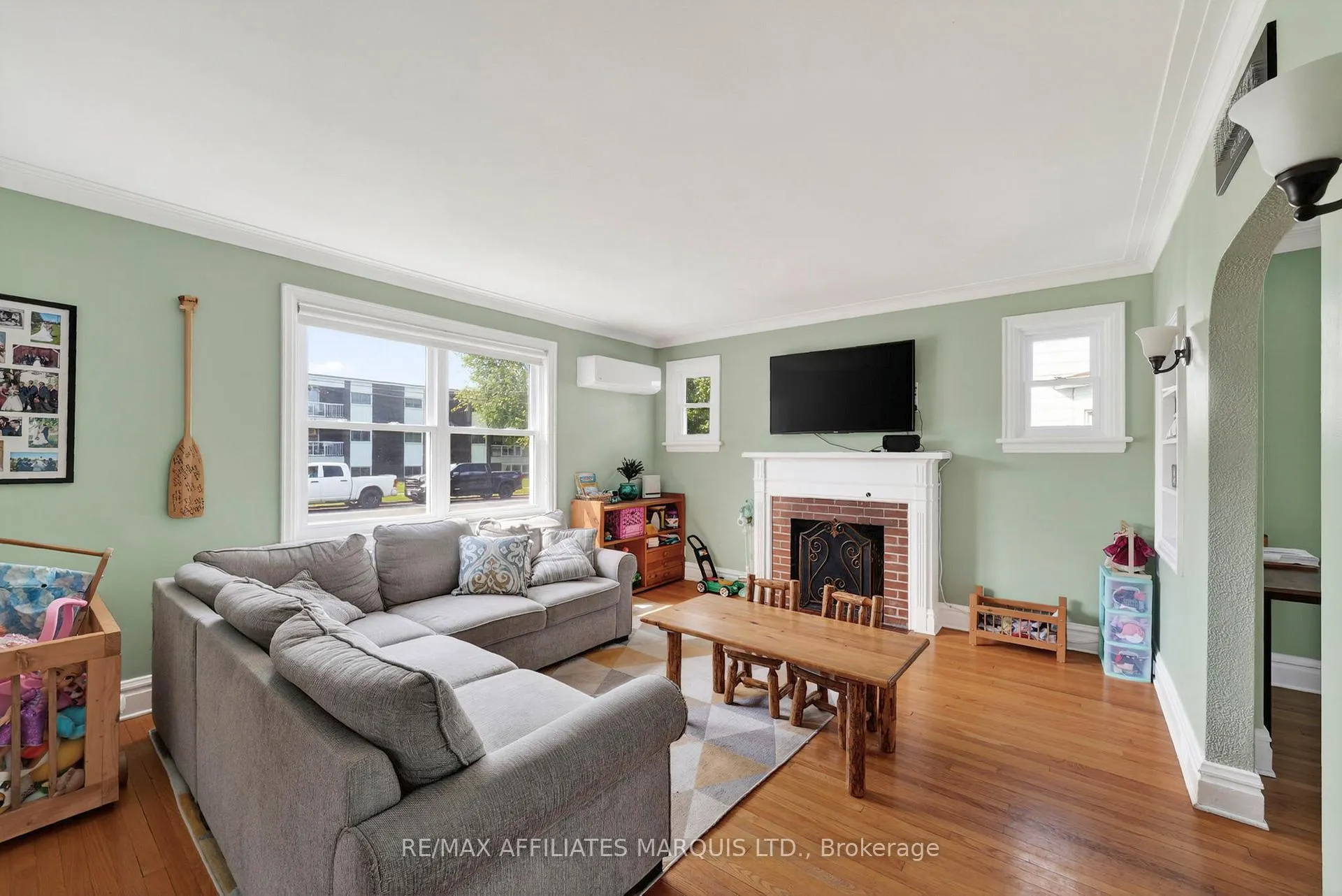 Photo 7 of 111 Fourth Street W, Cornwall — HOMEH
