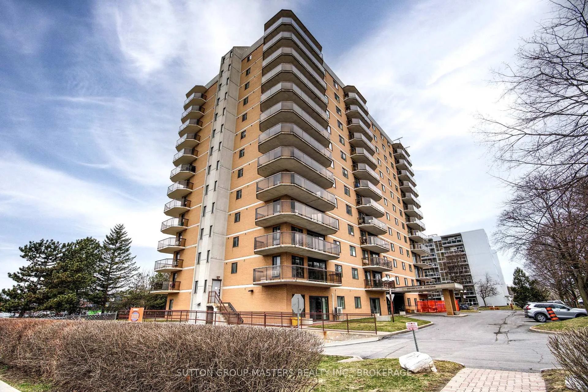 Photo 2 of Unit 405, 257 Bath Road, Kingston, West of Sir John A. Blvd — HOMEH