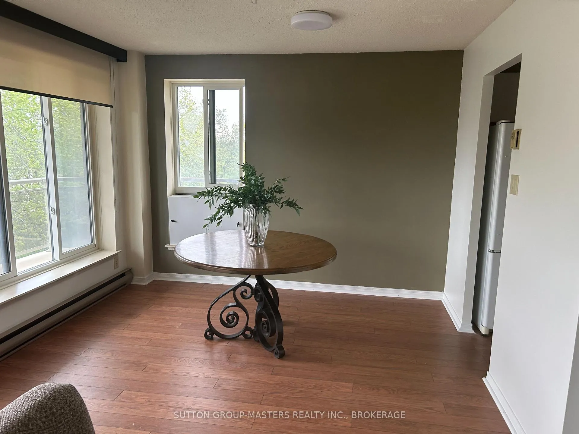 Photo 5 of Unit 405, 257 Bath Road, Kingston, West of Sir John A. Blvd — HOMEH