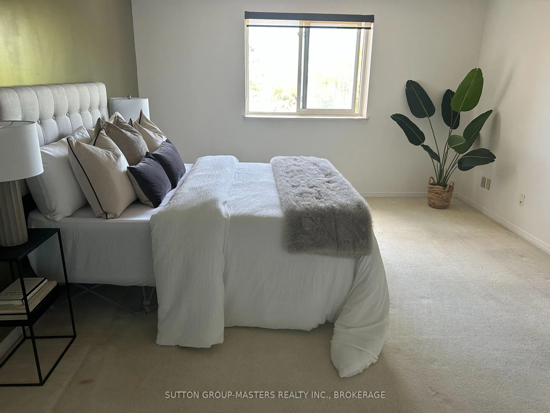 Photo 8 of Unit 405, 257 Bath Road, Kingston, West of Sir John A. Blvd — HOMEH