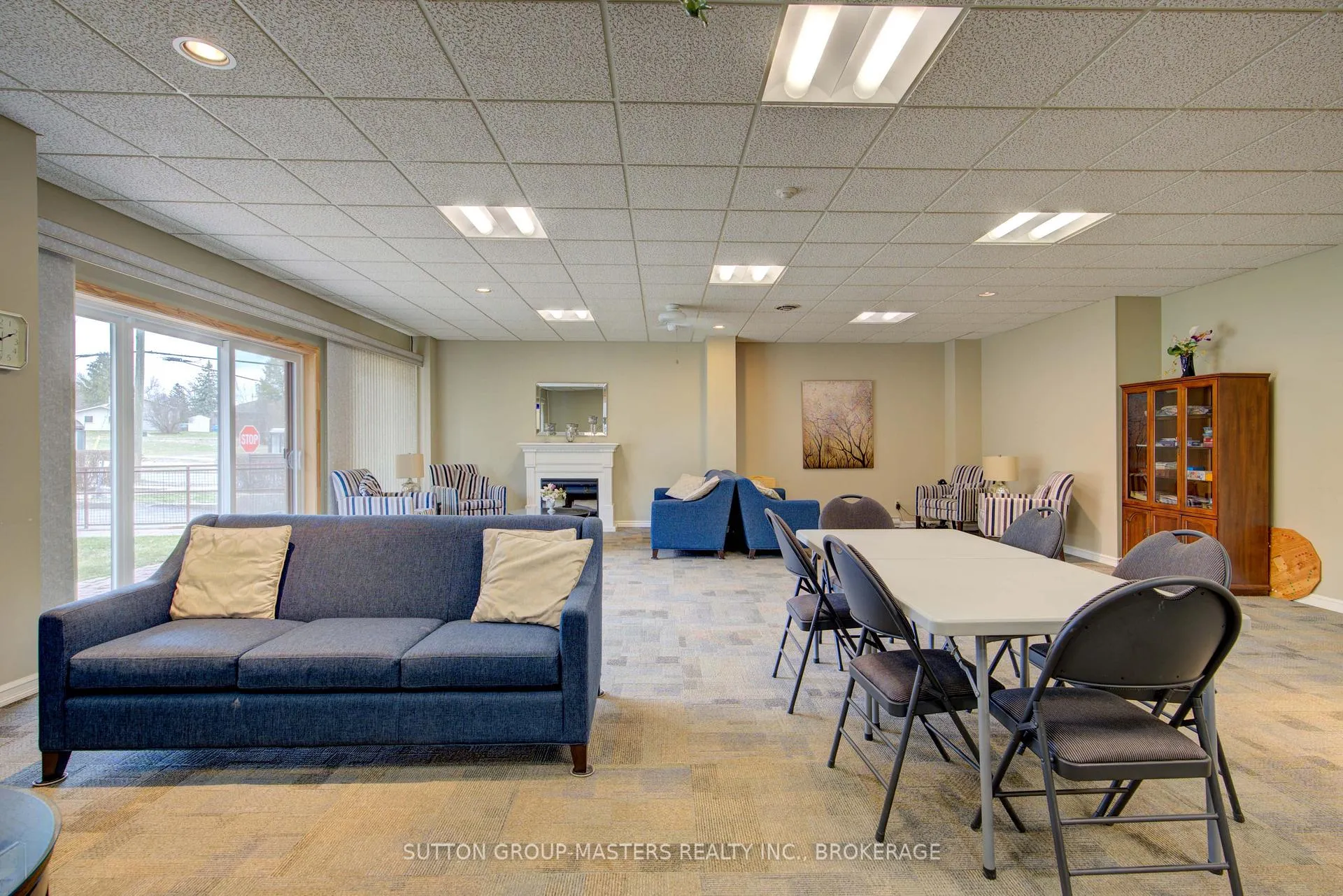 Photo 13 of Unit 405, 257 Bath Road, Kingston, West of Sir John A. Blvd — HOMEH