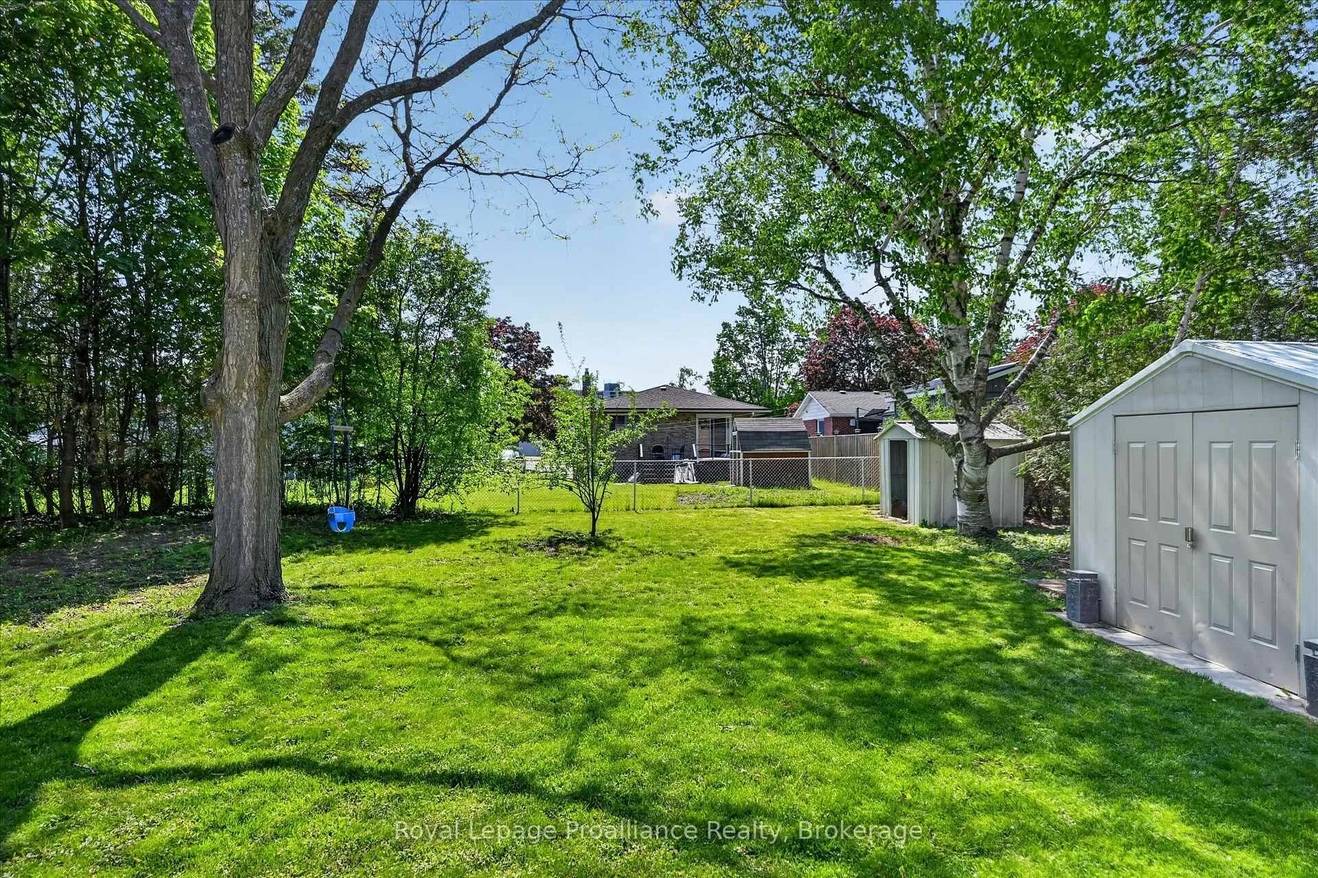 Photo 30 of 129 Goodfellow Road, Peterborough, Otonabee Ward 1 — HOMEH