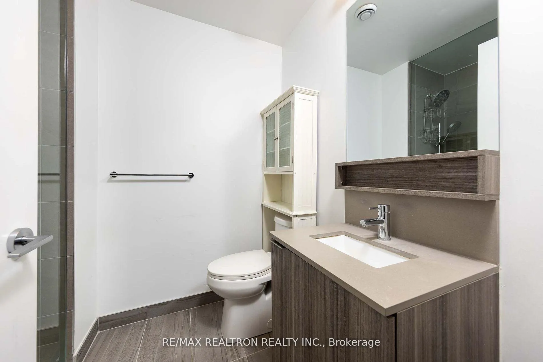 Photo 13 of Unit 1106, 5 Buttermill Avenue, Vaughan, Vaughan Corporate Centre — HOMEH