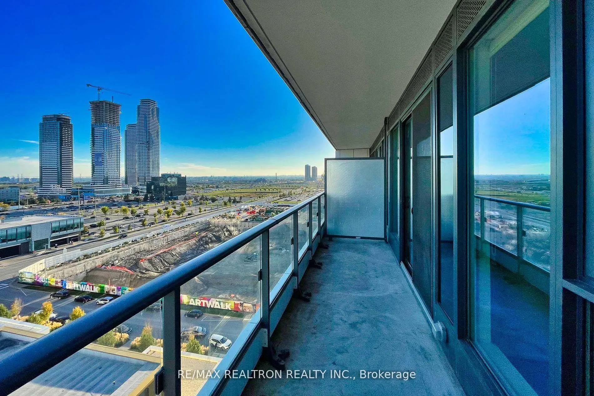 Photo 18 of Unit 1106, 5 Buttermill Avenue, Vaughan, Vaughan Corporate Centre — HOMEH