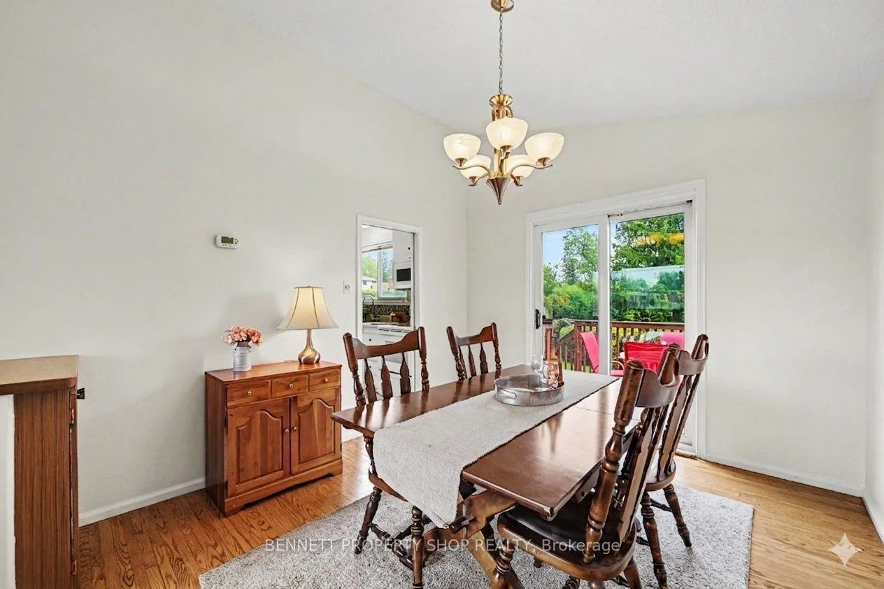 Photo 6 of 30 Corkstown Road, Ottawa, Lakeview Park — HOMEH