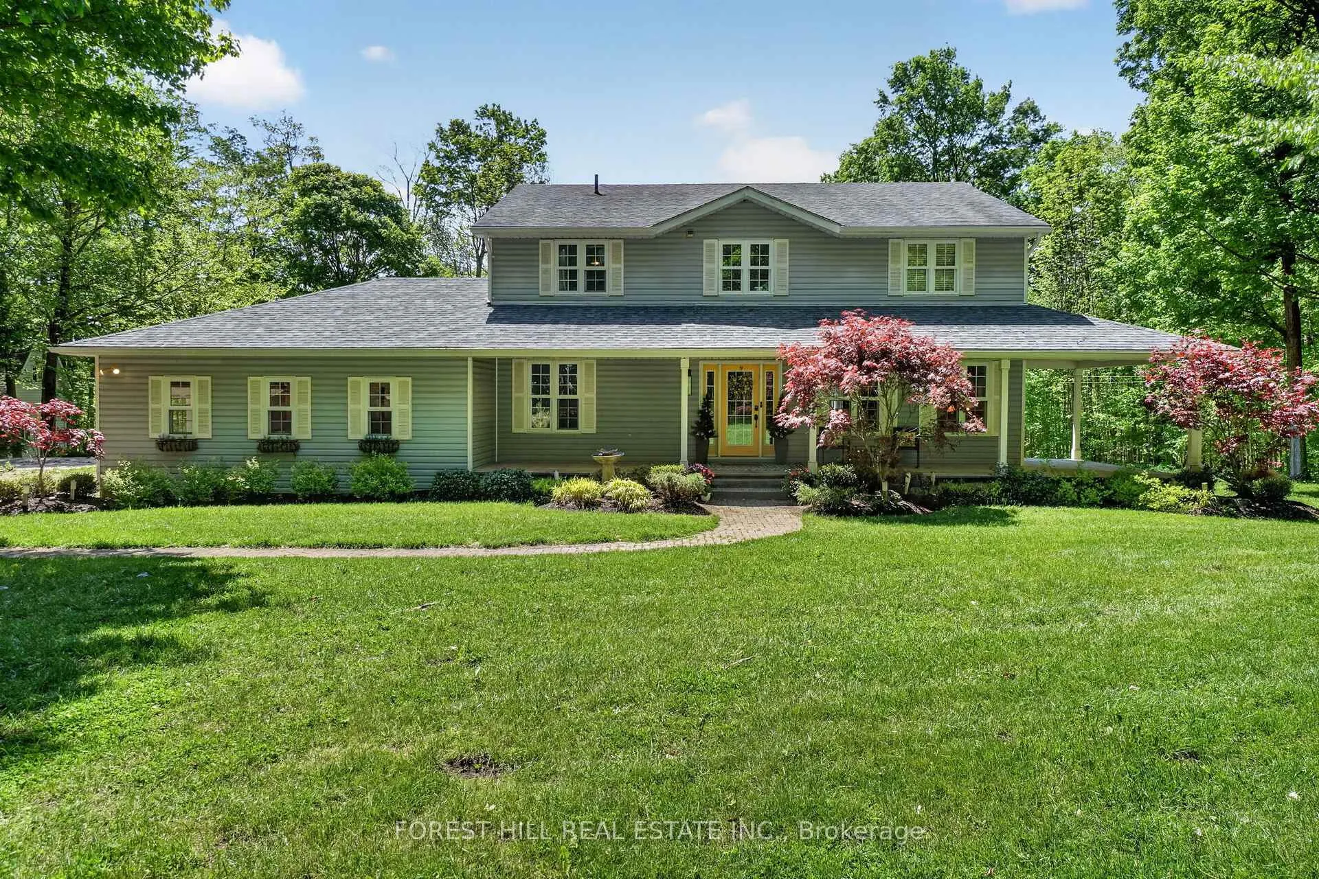 Front of 20 Highland Crescent