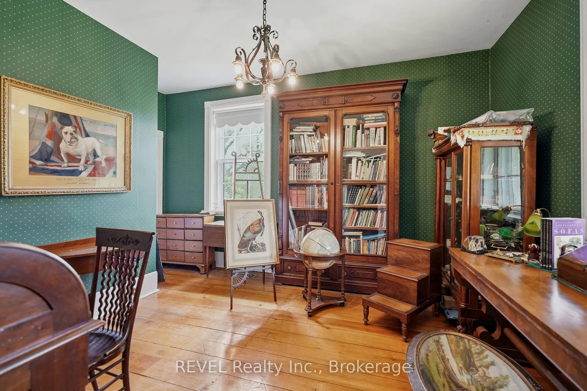 Photo 11 of 2376 Centre Street, Thorold, Allanburg/Thorold South — HOMEH