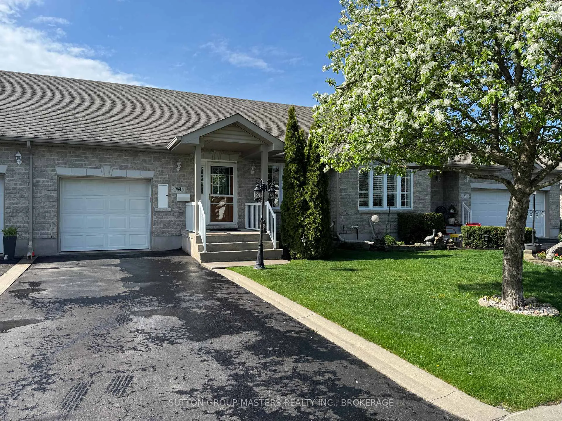 Photo 2 of 109 Sheridan Street, Kingston, City Northwest — HOMEH