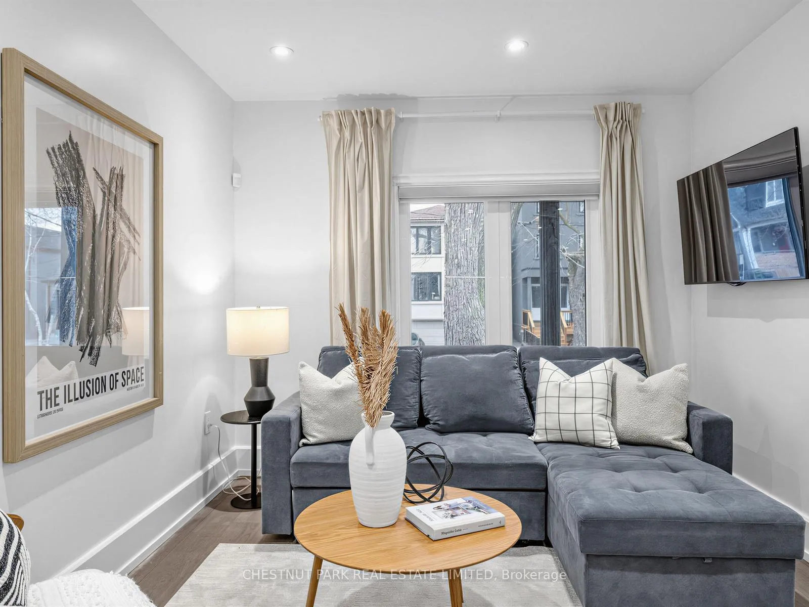 Photo 6 of 209 Robina Avenue, Toronto, Oakwood Village — HOMEH
