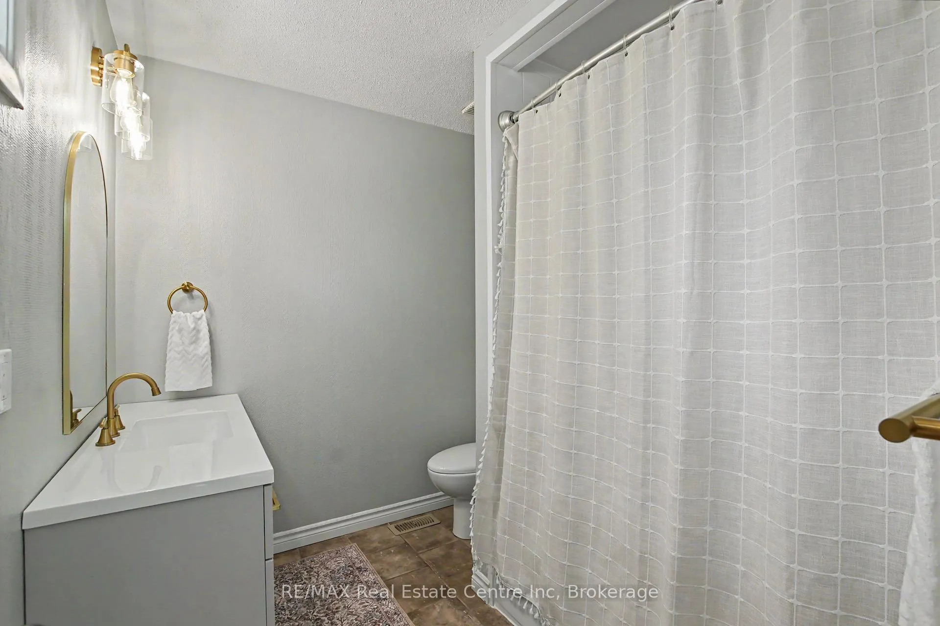 Photo 18 of Unit 37, 37 Wilsonview Avenue, Guelph, Dovercliffe Park/Old University — HOMEH