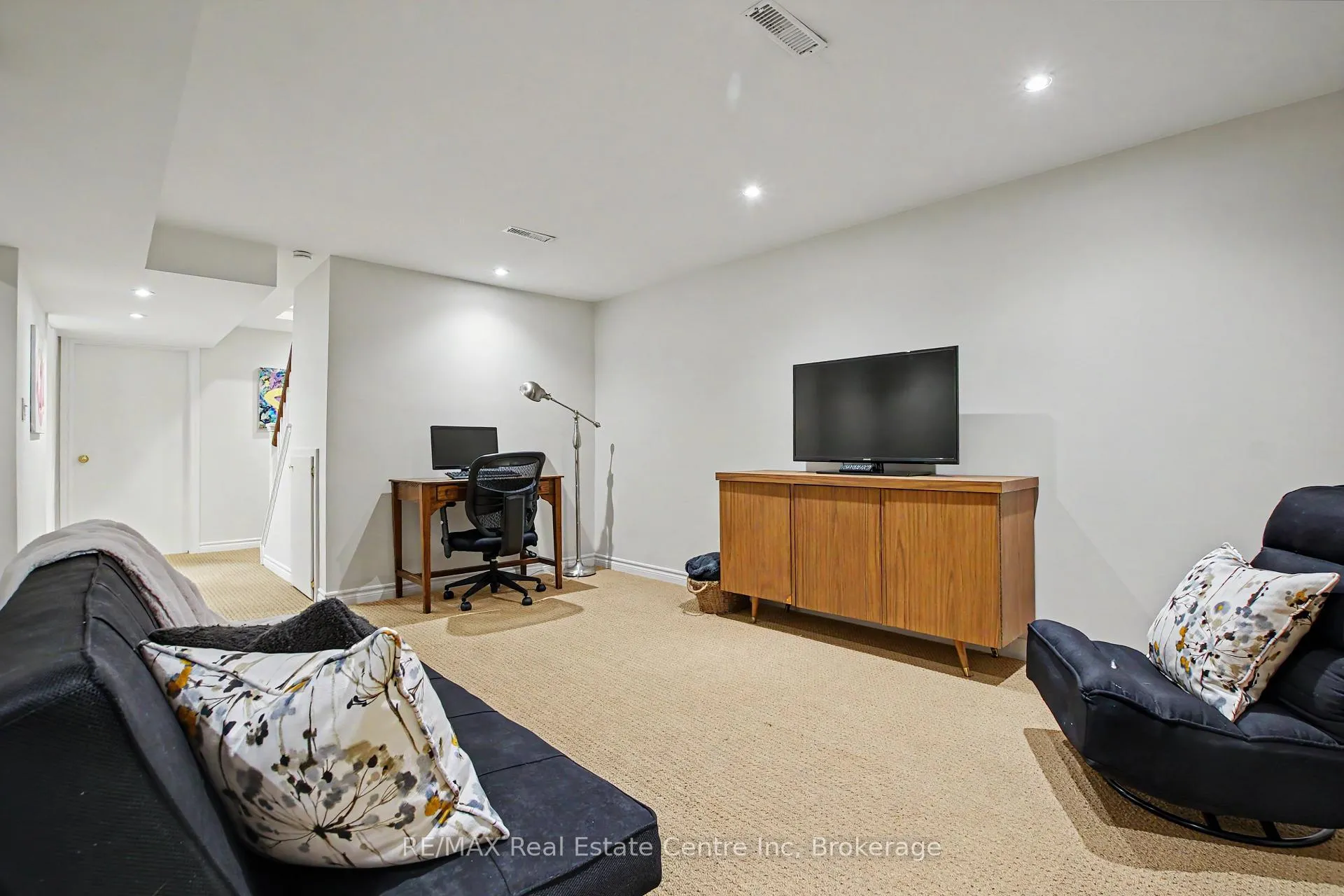 Photo 26 of Unit 37, 37 Wilsonview Avenue, Guelph, Dovercliffe Park/Old University — HOMEH