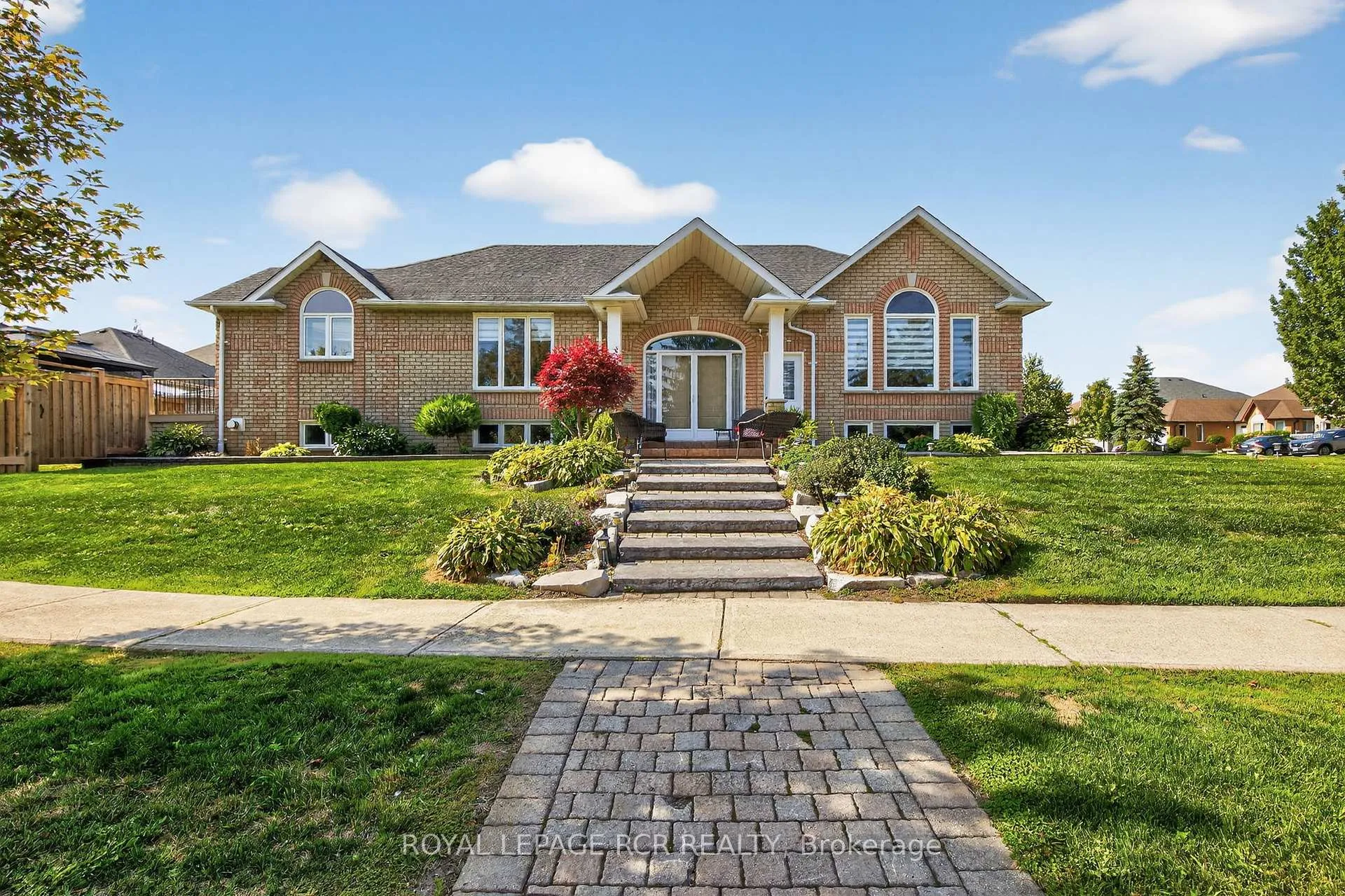 Photo 1 of 97 Riverwood Terrace, Caledon, Bolton East — HOMEH
