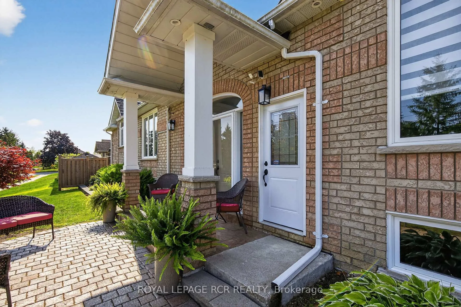Photo 4 of 97 Riverwood Terrace, Caledon, Bolton East — HOMEH