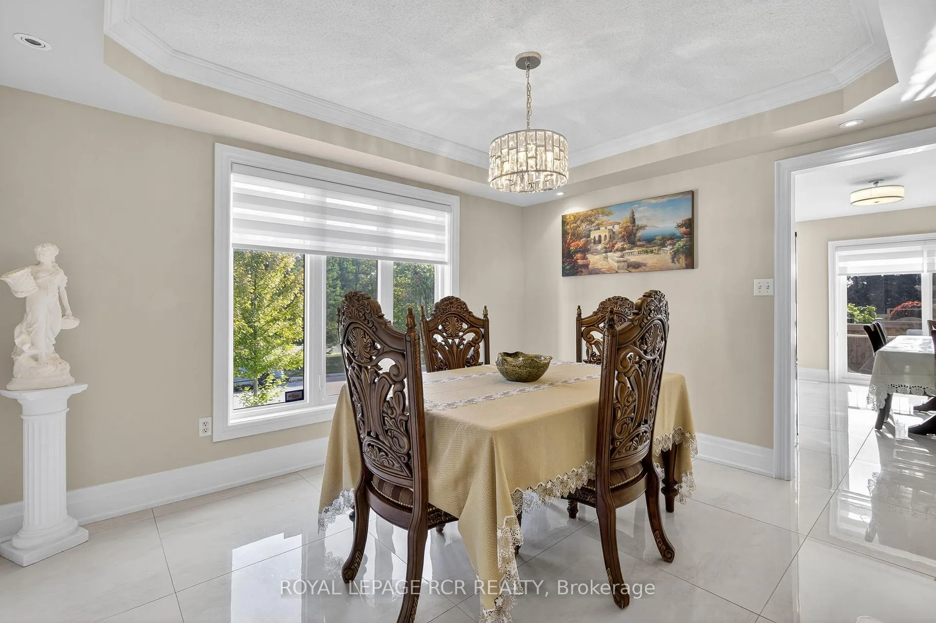 Photo 10 of 97 Riverwood Terrace, Caledon, Bolton East — HOMEH