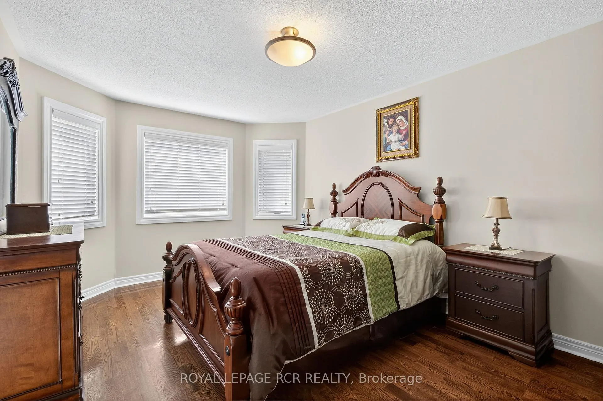 Photo 15 of 97 Riverwood Terrace, Caledon, Bolton East — HOMEH