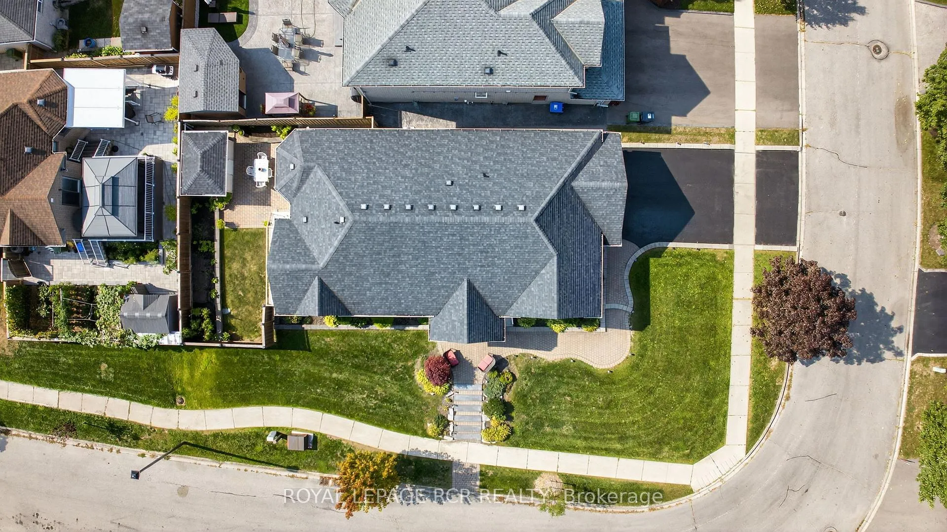 Photo 38 of 97 Riverwood Terrace, Caledon, Bolton East — HOMEH
