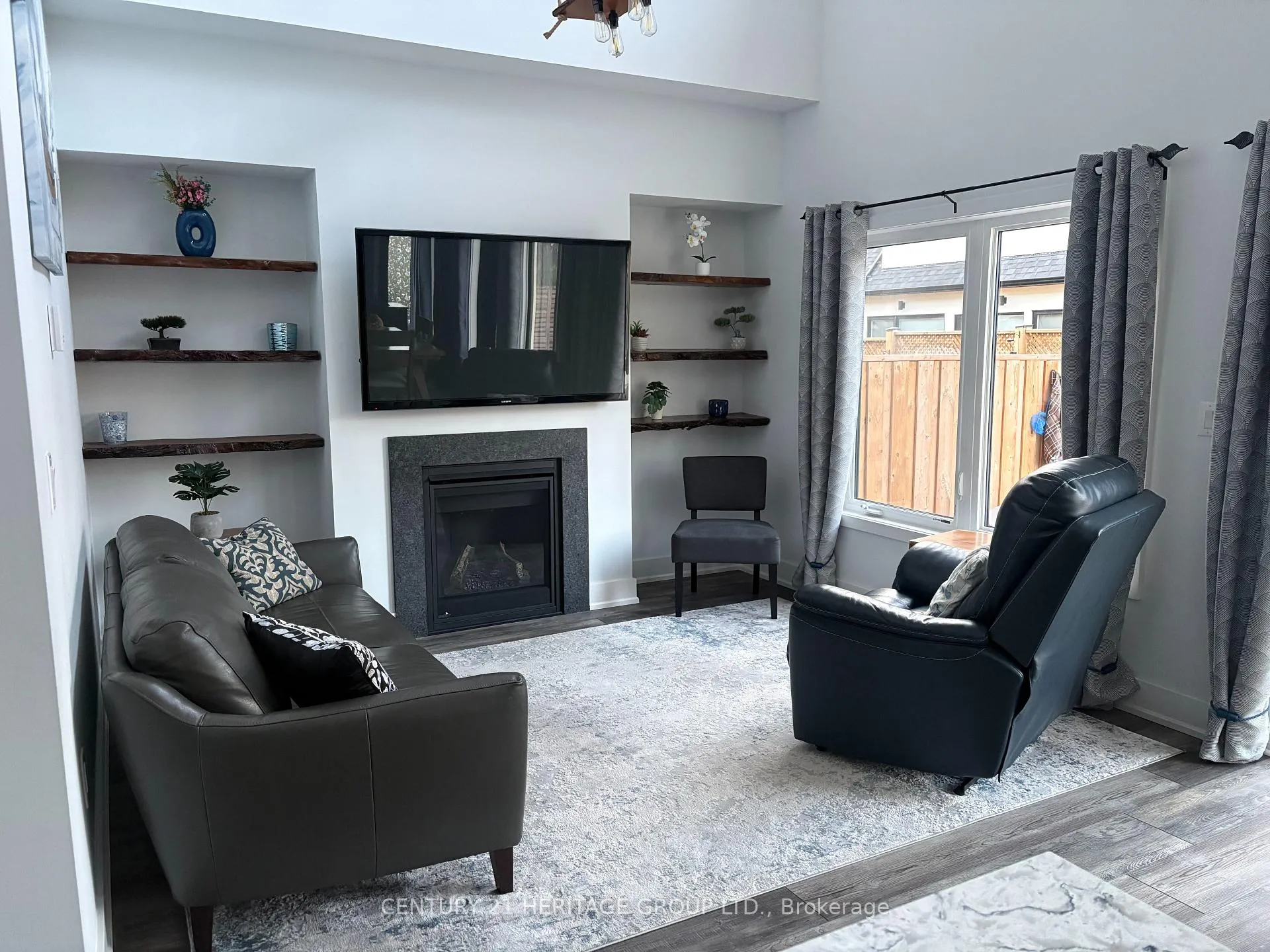 Photo 16 of 44 Ruby Crescent, Orillia — HOMEH