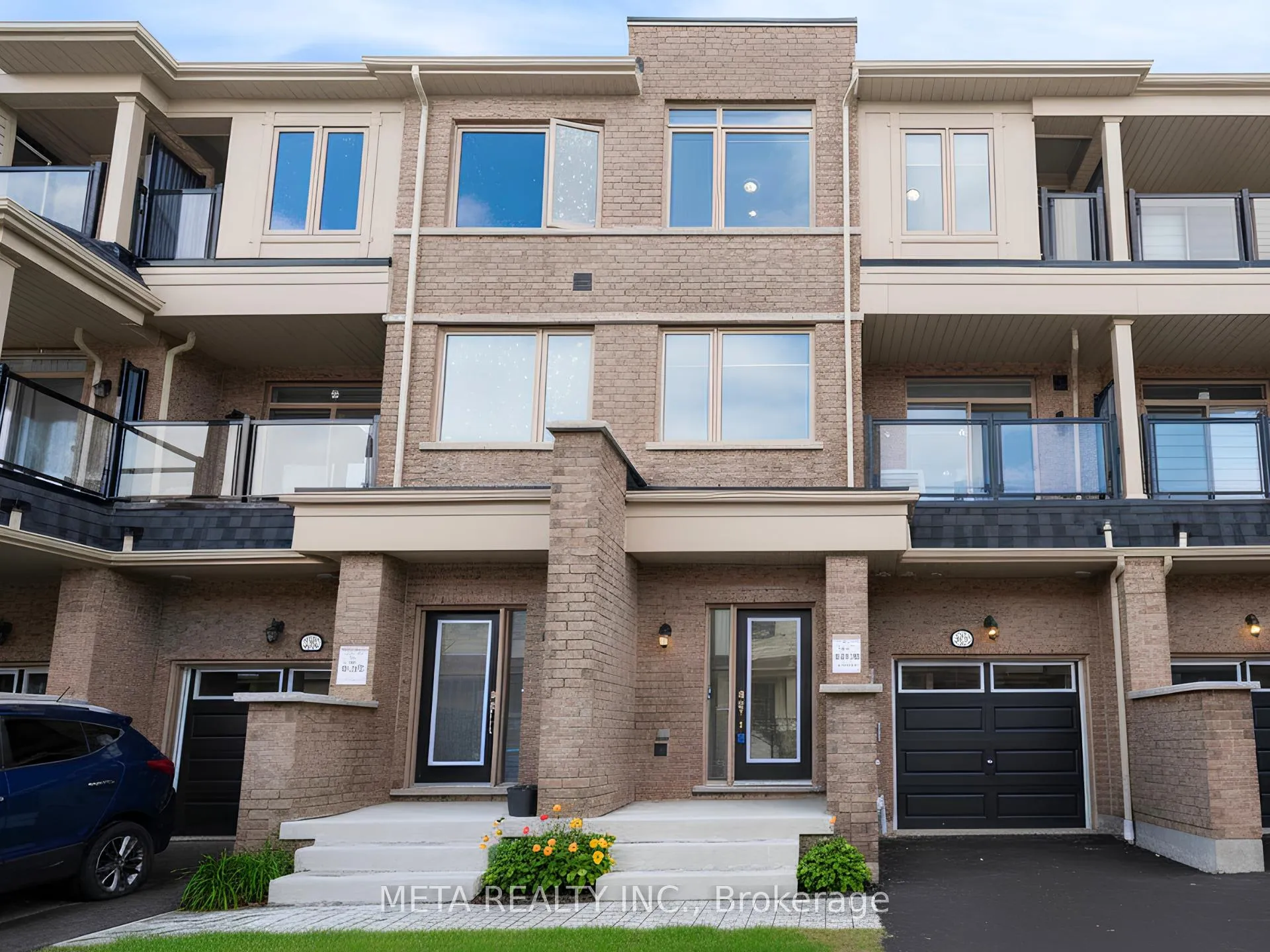 Photo 1 of 1073 Lockie Drive, Oshawa, Kedron — HOMEH