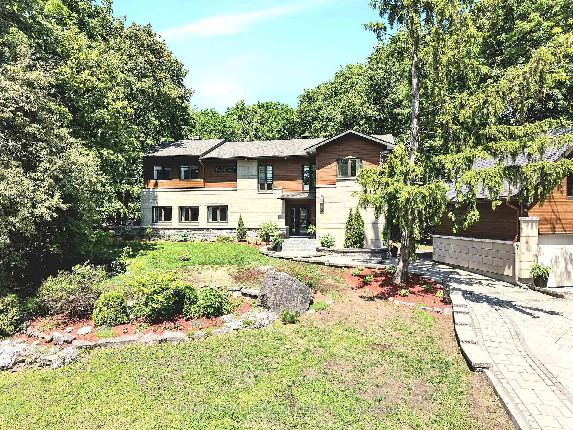 Photo 2 of 2 Fairhaven Way, Ottawa, CFB Rockcliffe and Area — HOMEH