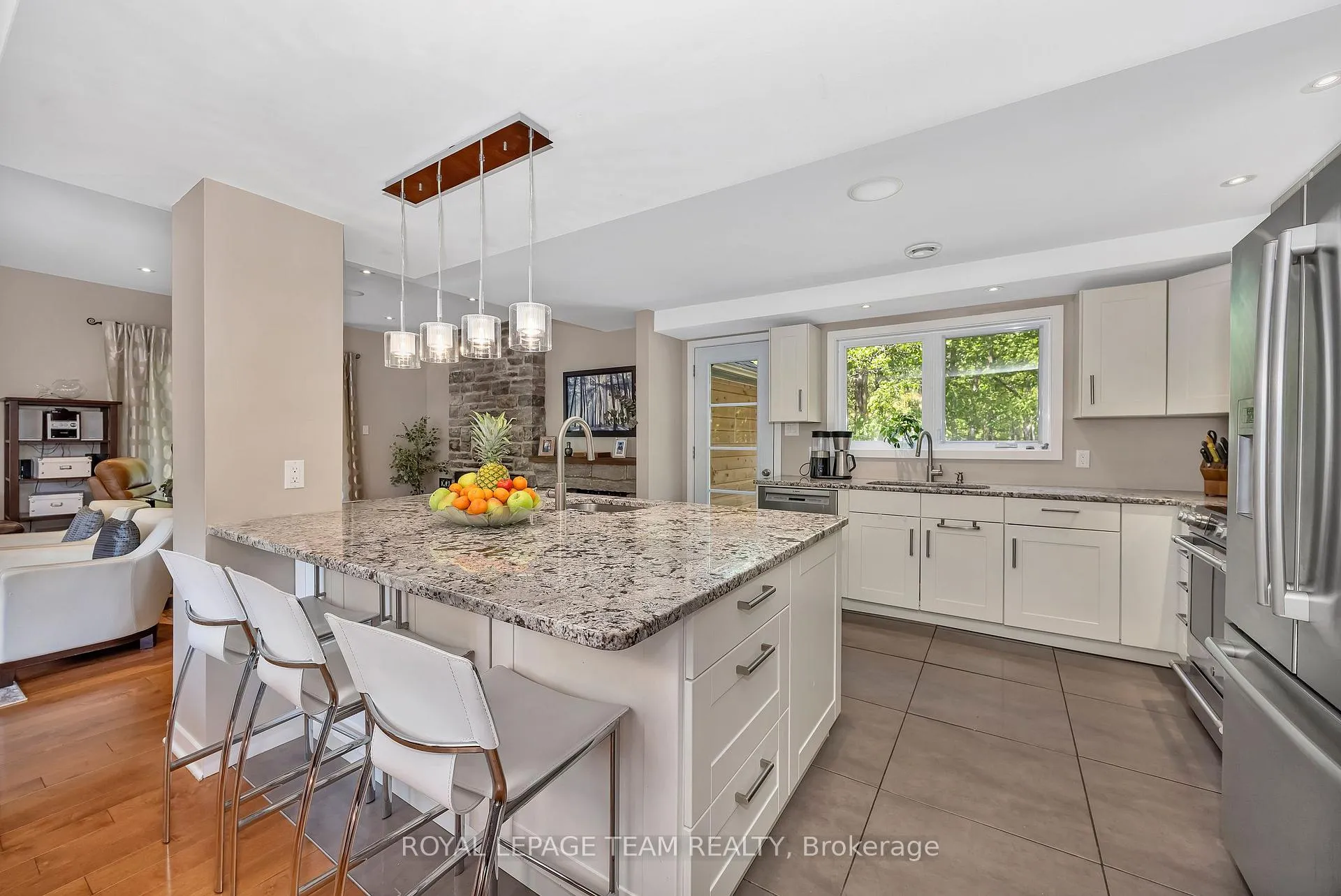 Photo 11 of 2 Fairhaven Way, Ottawa, CFB Rockcliffe and Area — HOMEH