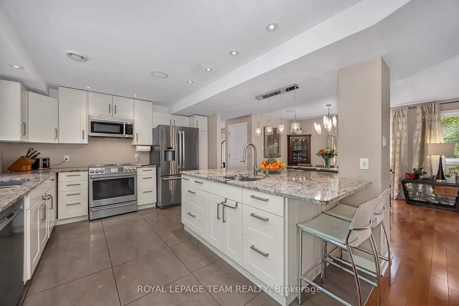 Photo 12 of 2 Fairhaven Way, Ottawa, CFB Rockcliffe and Area — HOMEH