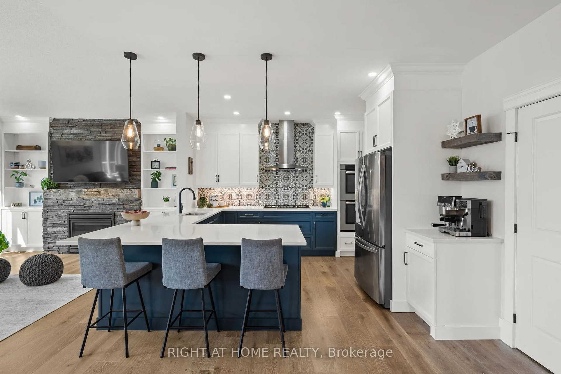 Photo 7 of 707 Wrangler Circle, Ottawa, Stittsville (North) — HOMEH