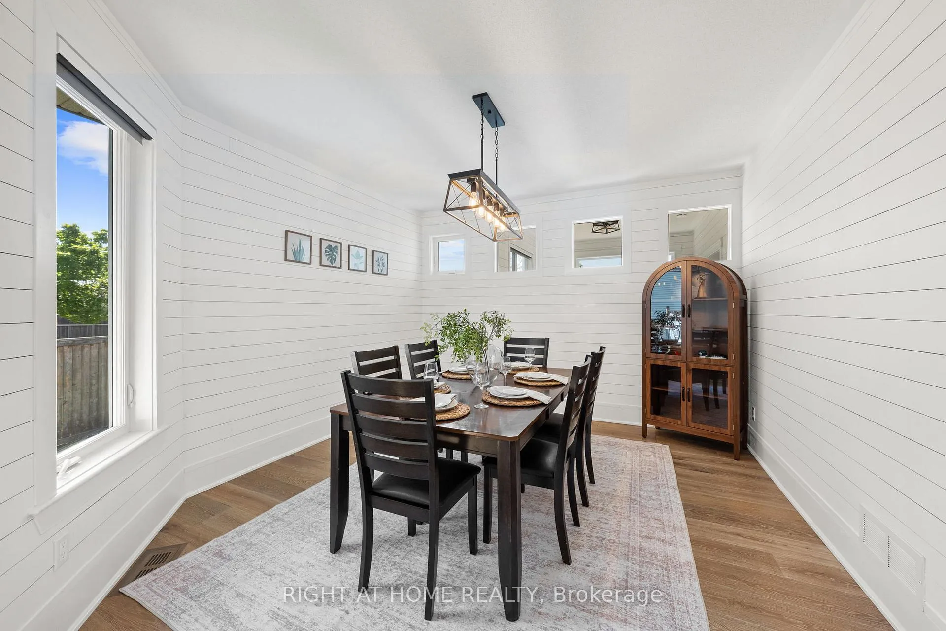 Photo 15 of 707 Wrangler Circle, Ottawa, Stittsville (North) — HOMEH