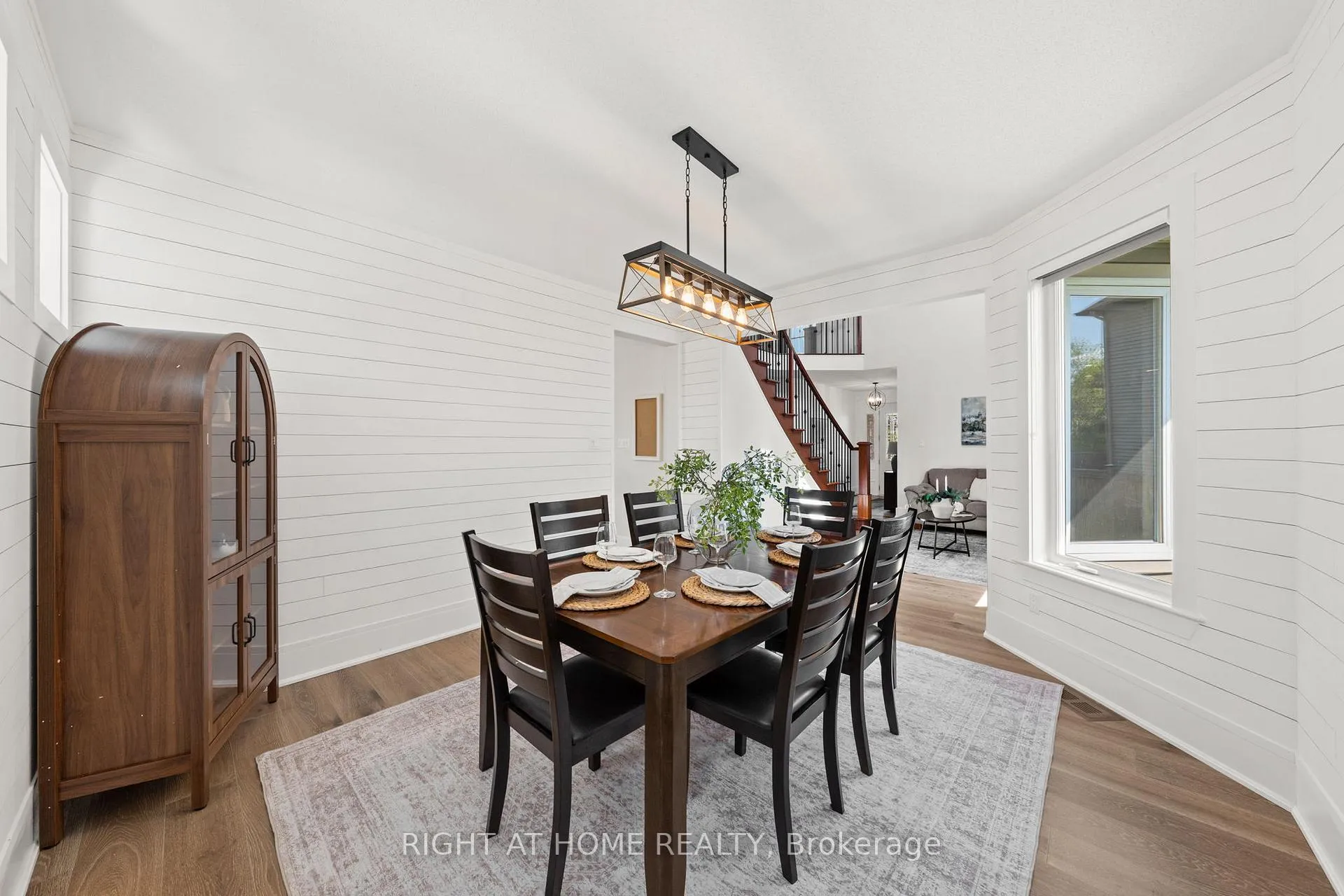Photo 16 of 707 Wrangler Circle, Ottawa, Stittsville (North) — HOMEH