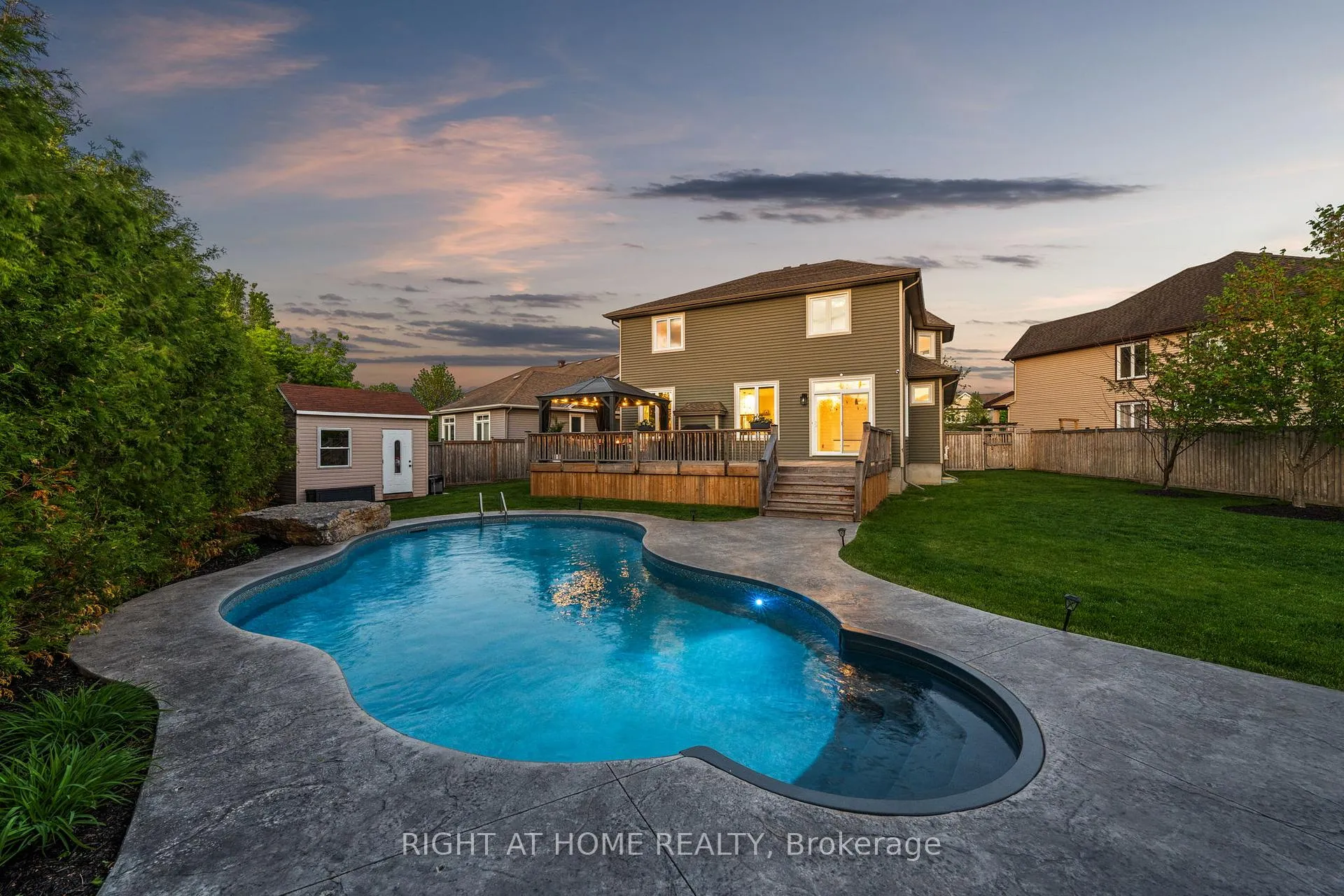 Photo 42 of 707 Wrangler Circle, Ottawa, Stittsville (North) — HOMEH