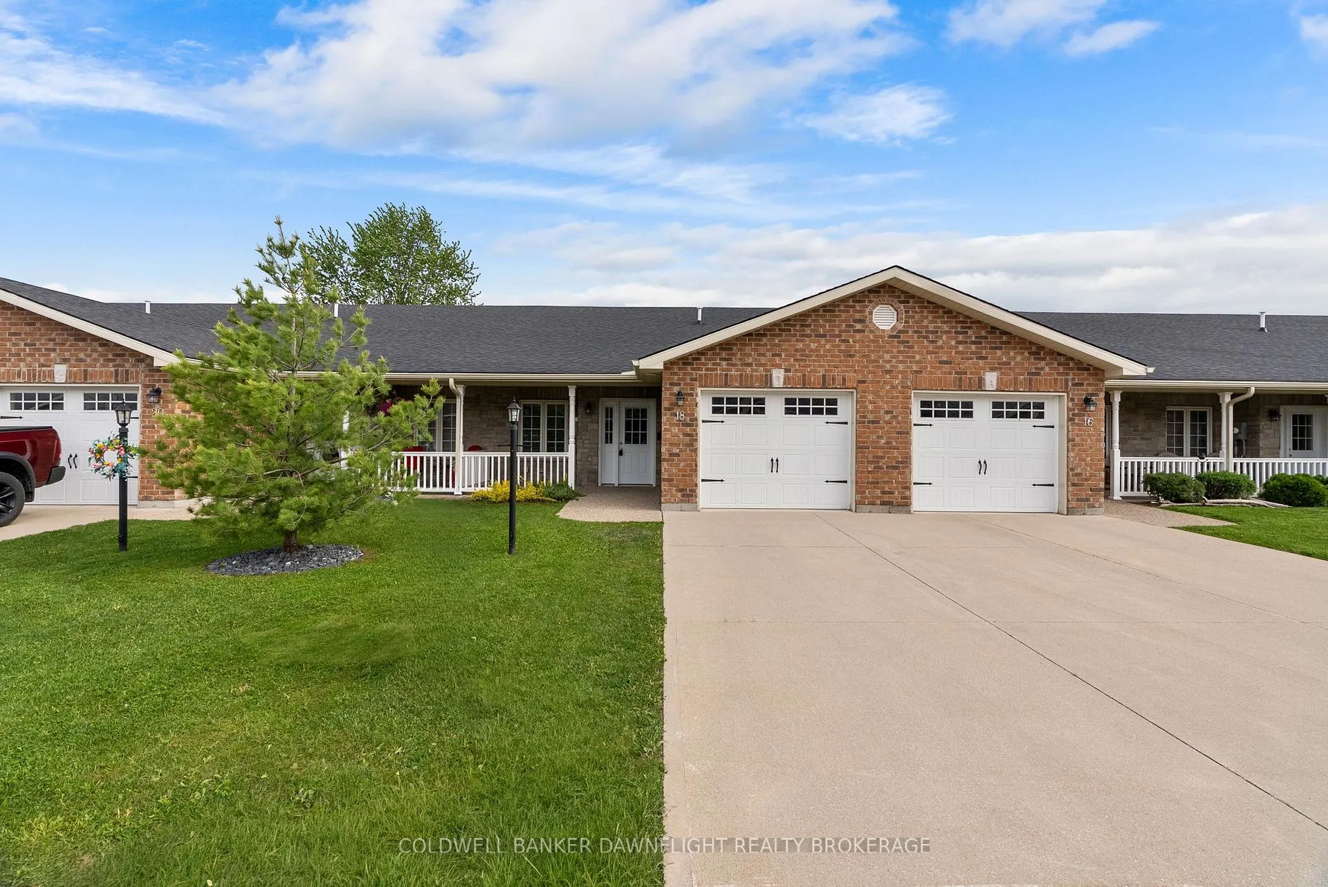 Photo 3 of 18 Devon Drive, South Huron, Exeter — HOMEH