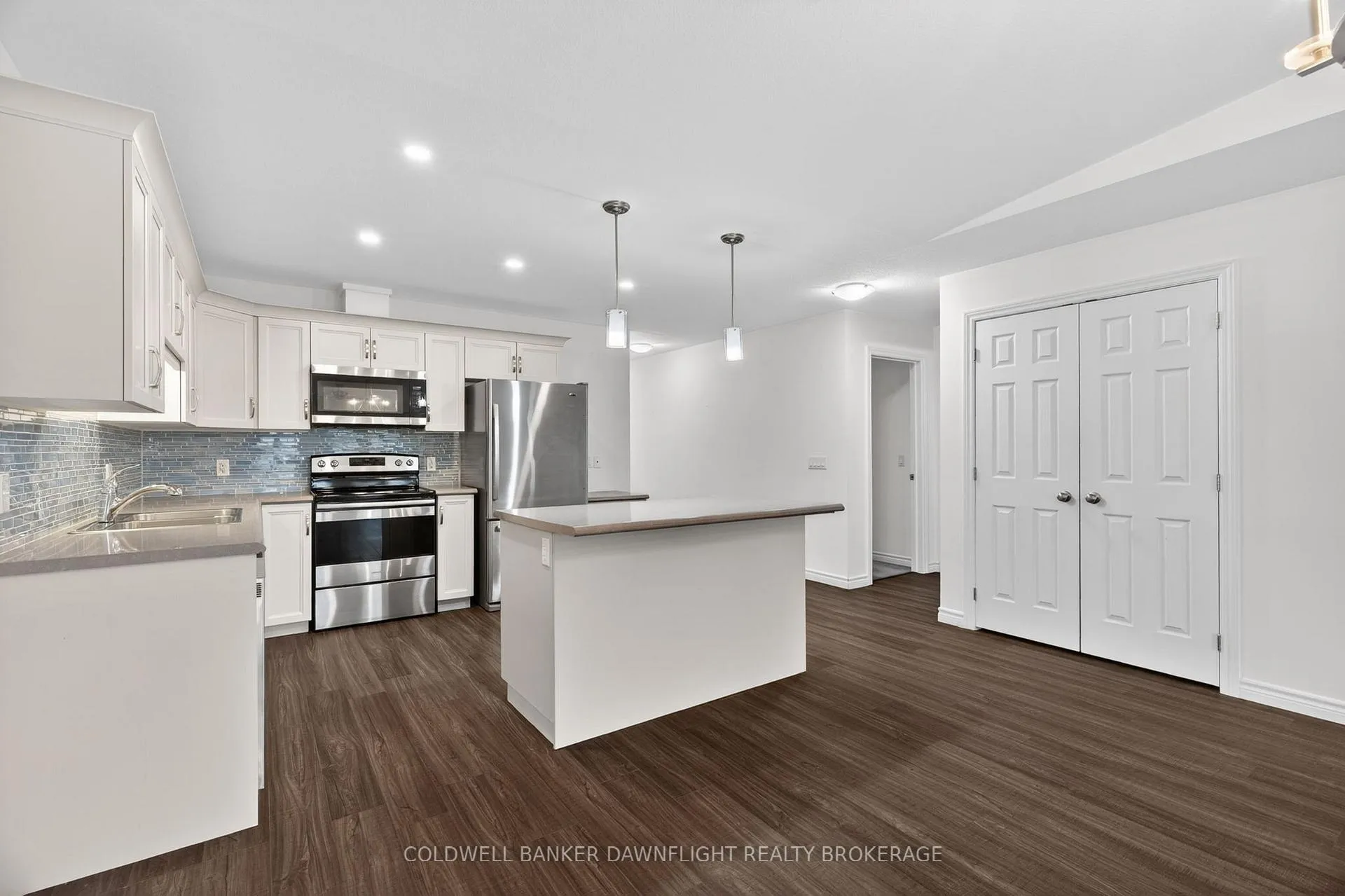 Photo 12 of 18 Devon Drive, South Huron, Exeter — HOMEH
