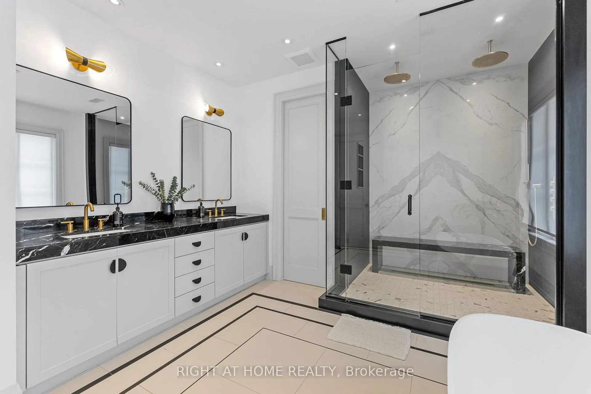 Photo 23 of 442 Glengrove Avenue, Toronto, Bedford Park-Nortown — HOMEH