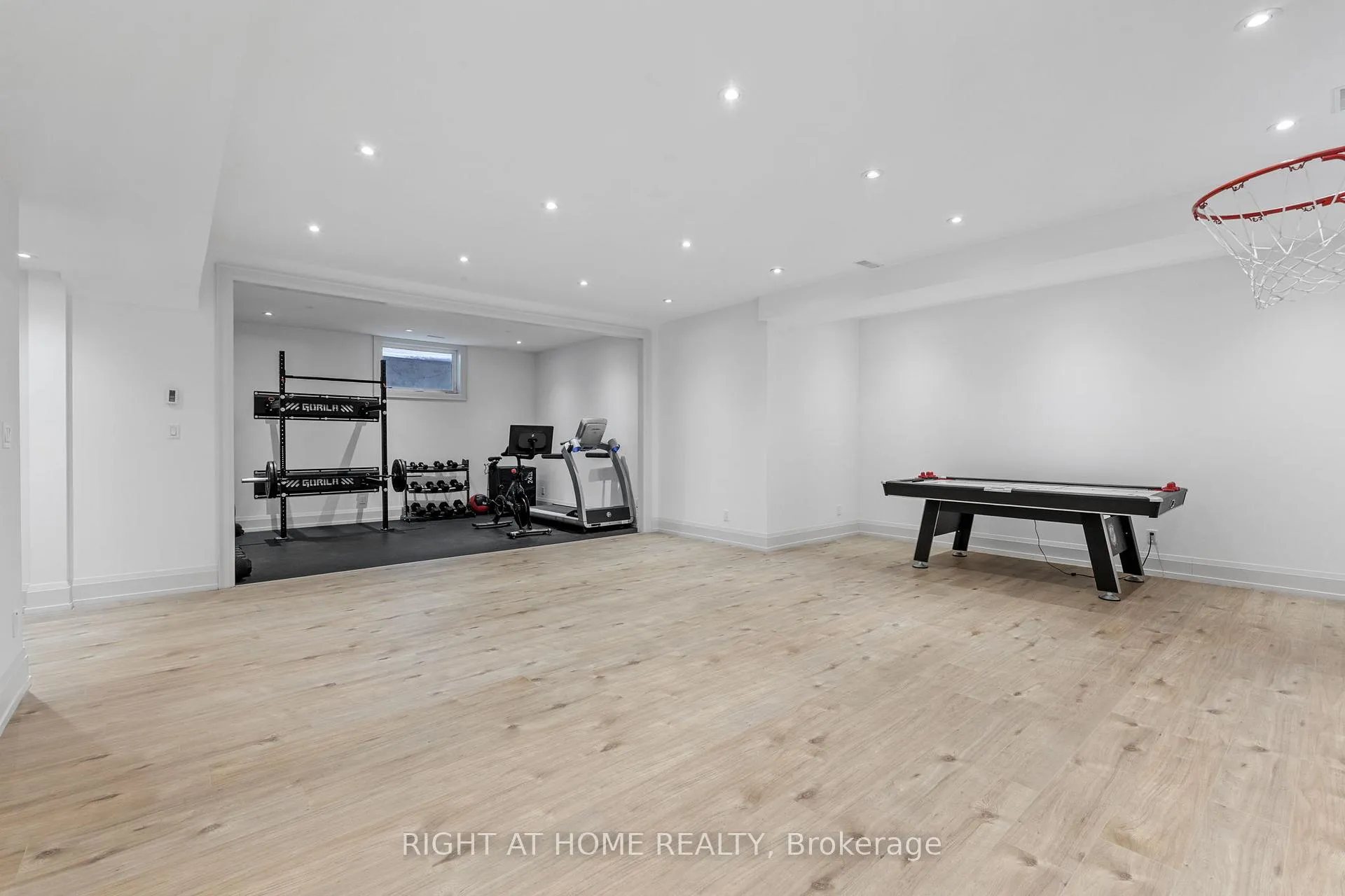 Photo 34 of 442 Glengrove Avenue, Toronto, Bedford Park-Nortown — HOMEH