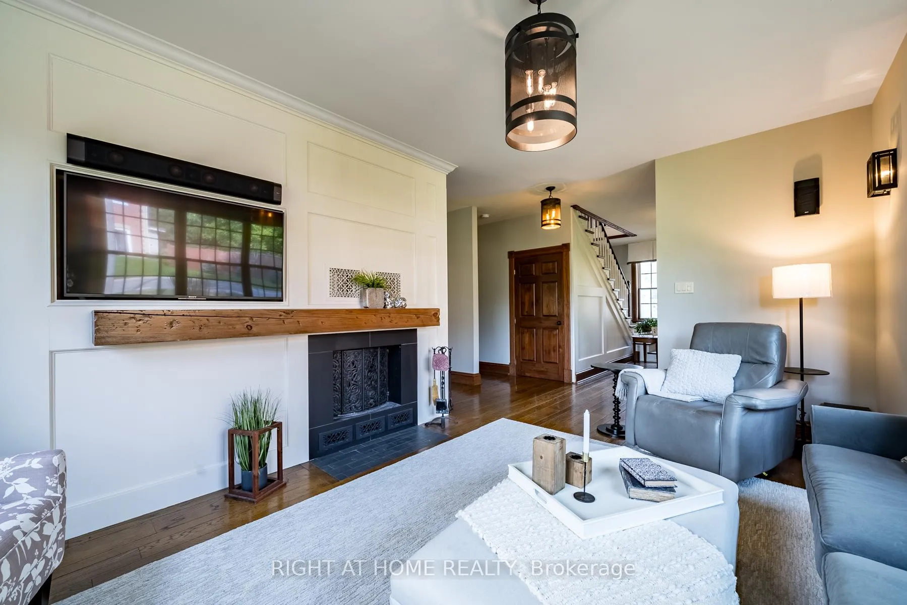 Photo 6 of 700 Myrtle Road W, Whitby, Rural Whitby — HOMEH