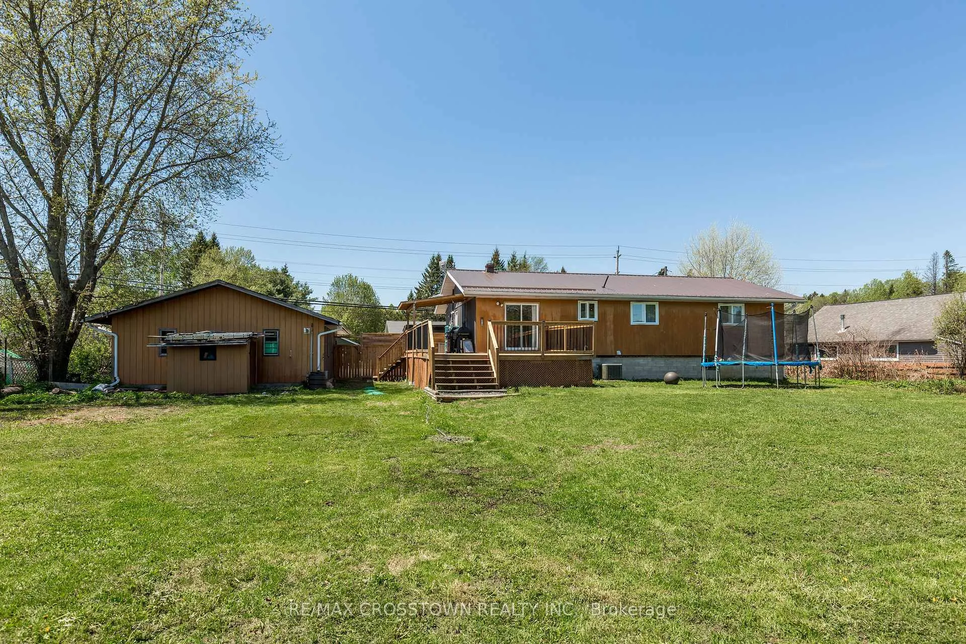 Photo 37 of 163 Main Street, Perry, Novar — HOMEH