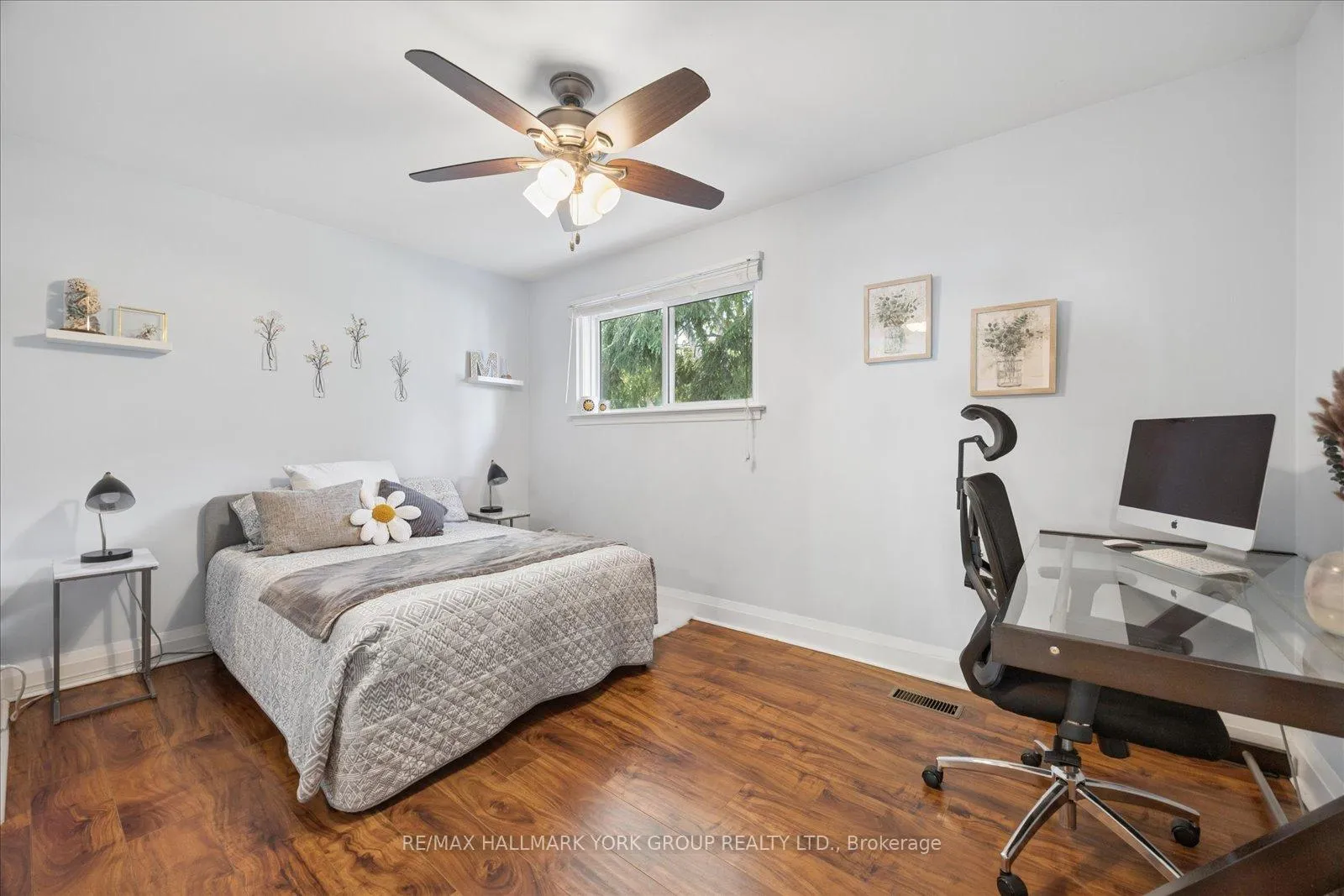 Photo 19 of 45 Foreht Crescent, Aurora, Aurora Heights — HOMEH