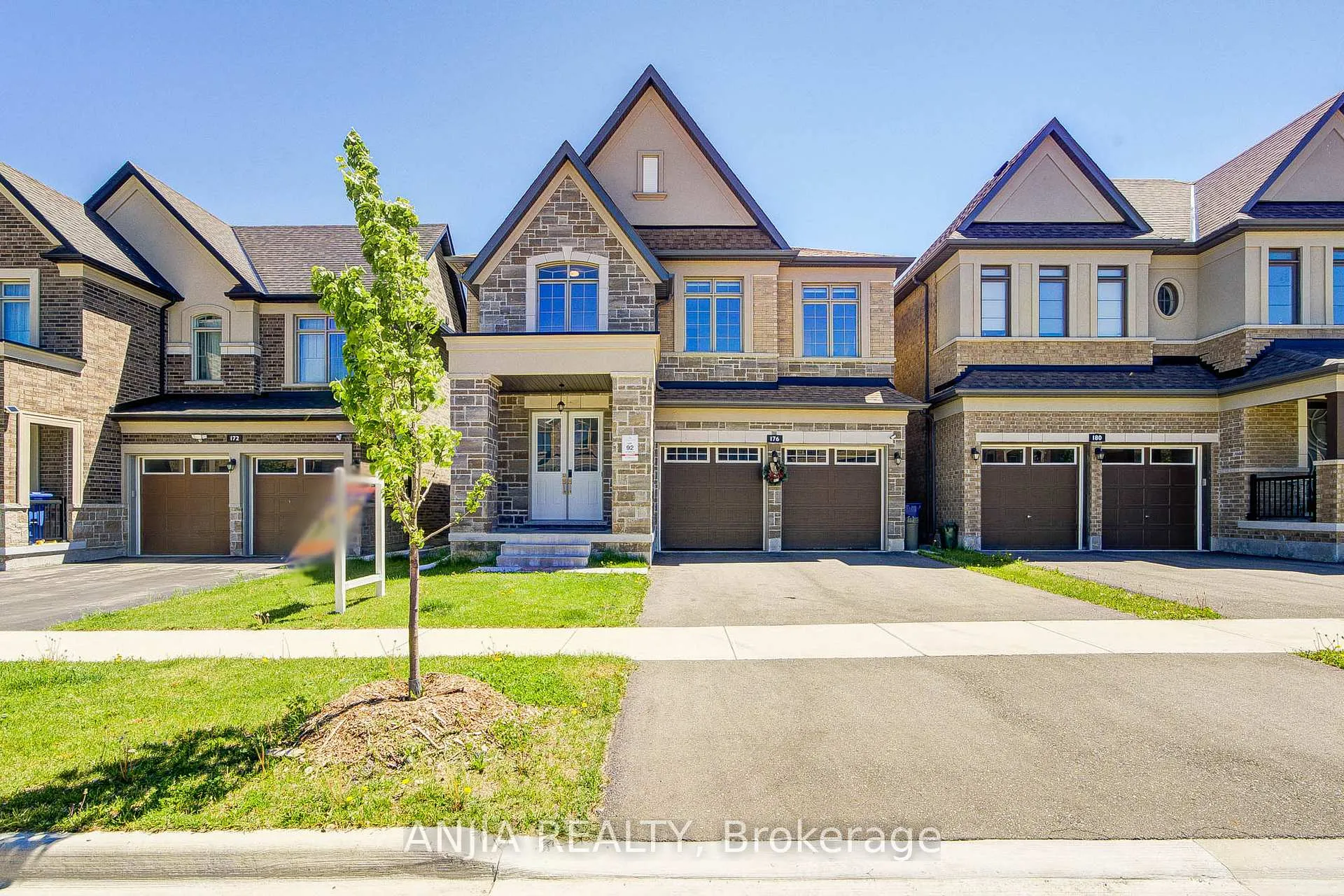 Photo 1 of 176 Sikura Circle, Aurora, Rural Aurora — HOMEH