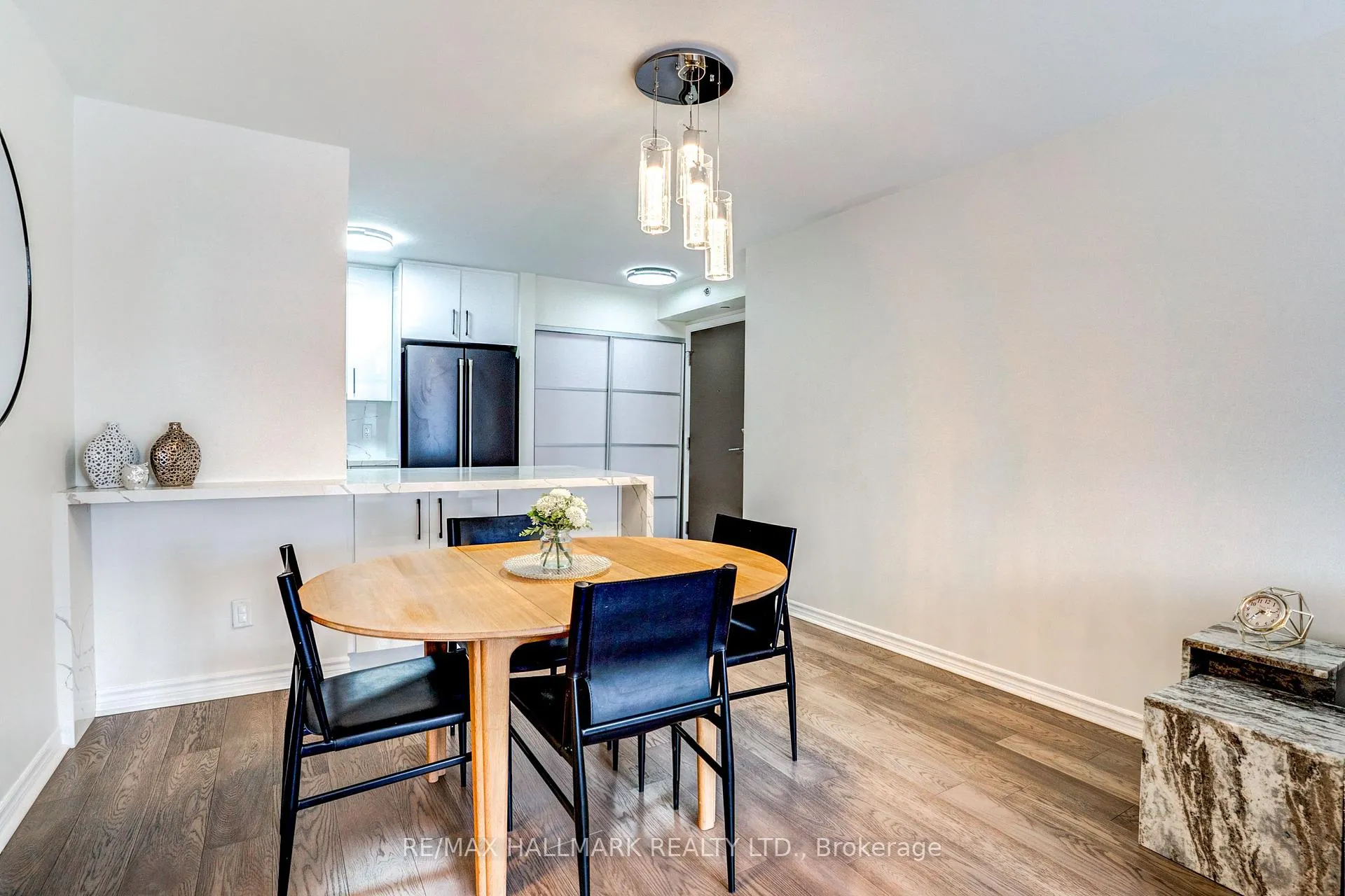 Photo 13 of Unit 630, 35 Saranac Boulevard, Toronto, Englemount-Lawrence — HOMEH