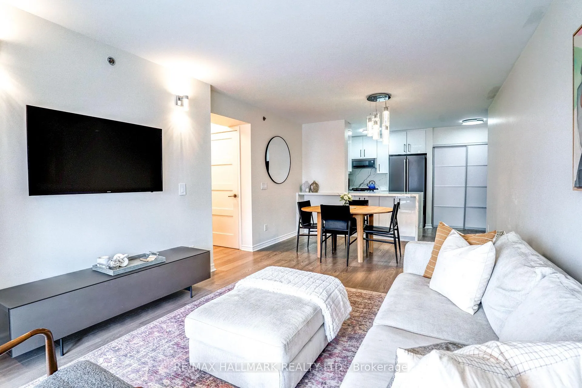 Photo 17 of Unit 630, 35 Saranac Boulevard, Toronto, Englemount-Lawrence — HOMEH