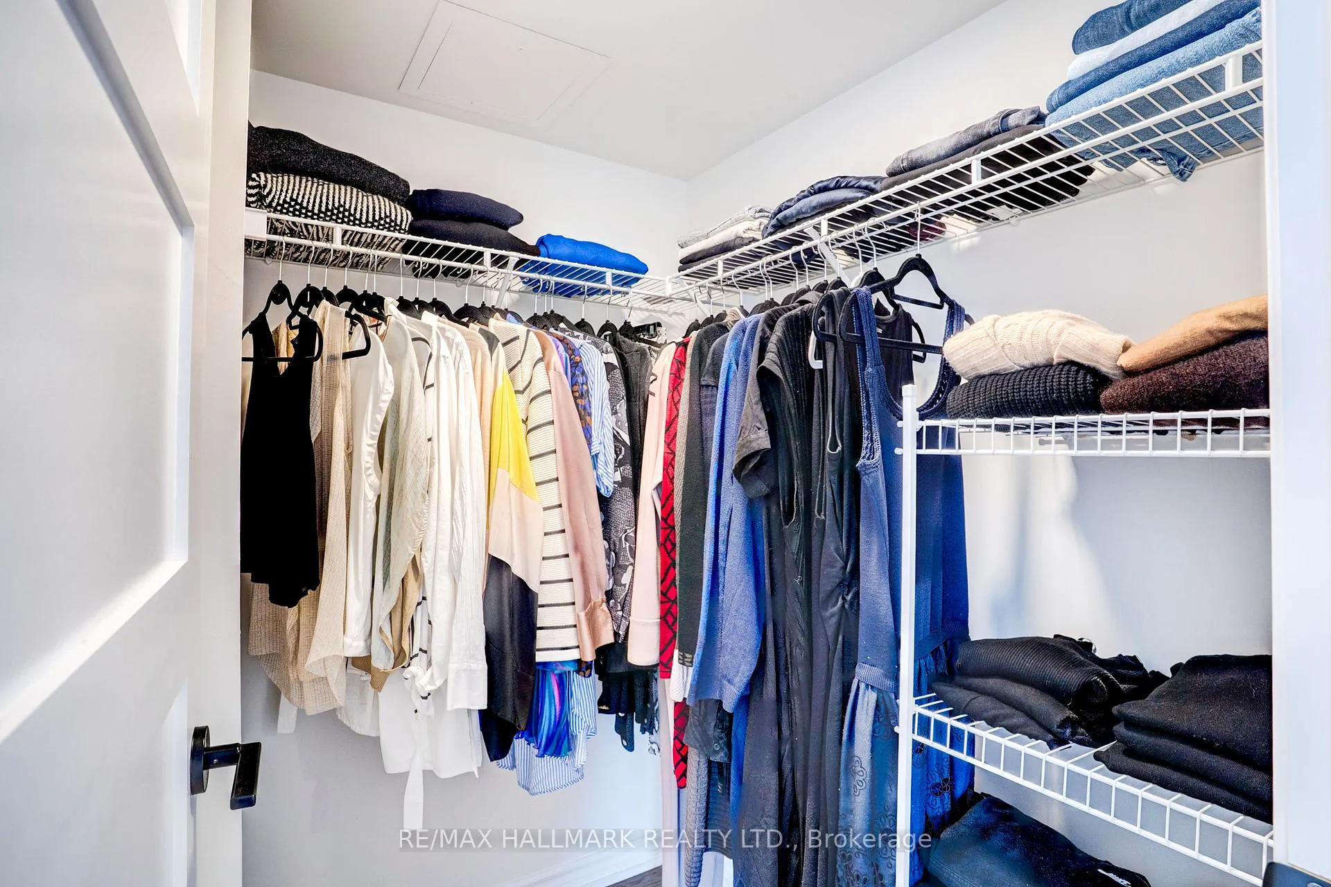 Photo 22 of Unit 630, 35 Saranac Boulevard, Toronto, Englemount-Lawrence — HOMEH