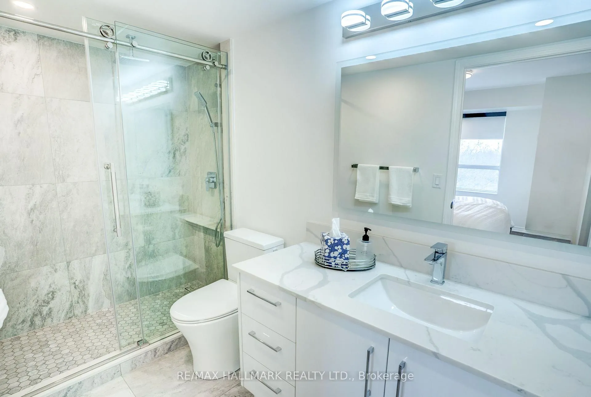 Photo 23 of Unit 630, 35 Saranac Boulevard, Toronto, Englemount-Lawrence — HOMEH