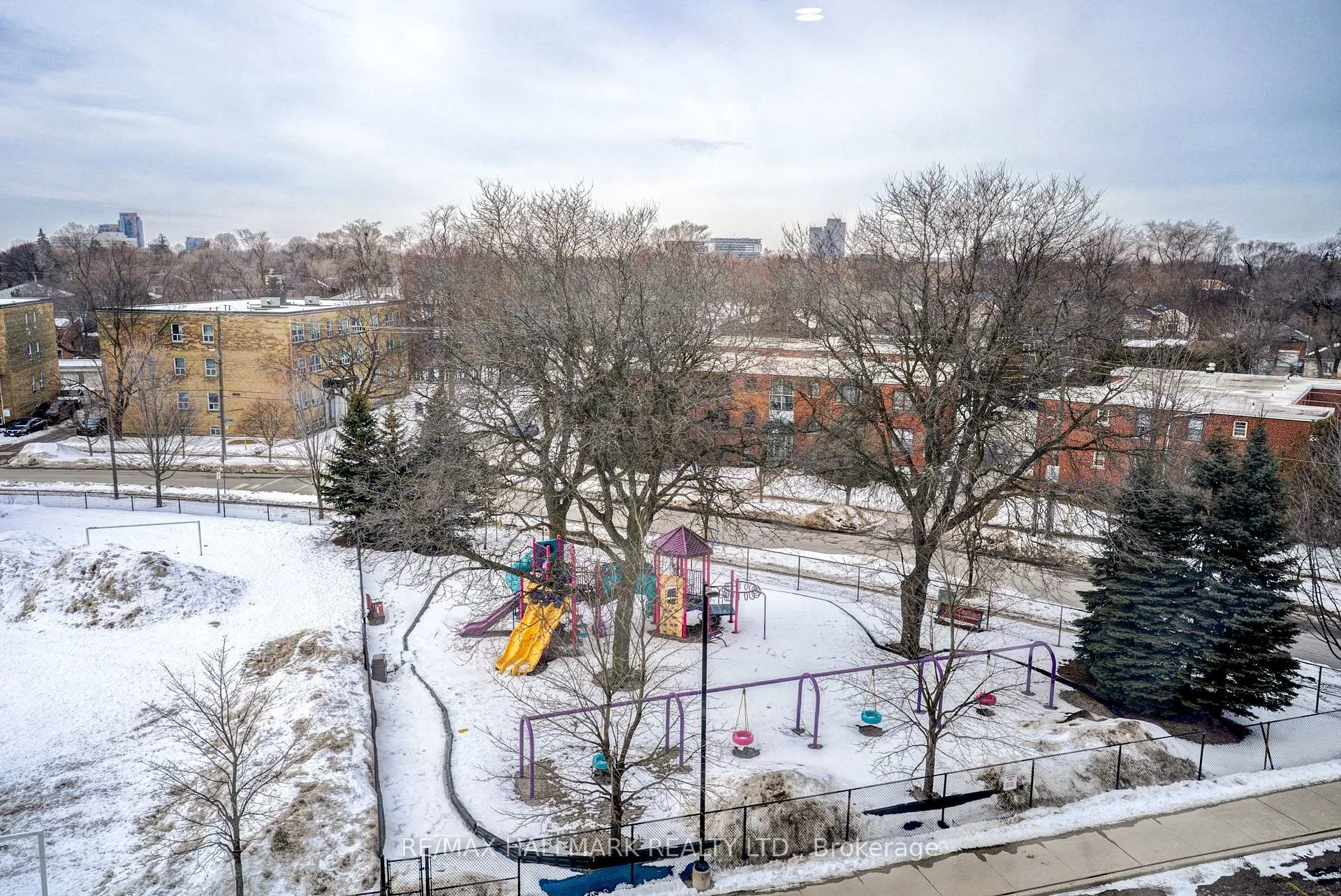 Photo 33 of Unit 630, 35 Saranac Boulevard, Toronto, Englemount-Lawrence — HOMEH