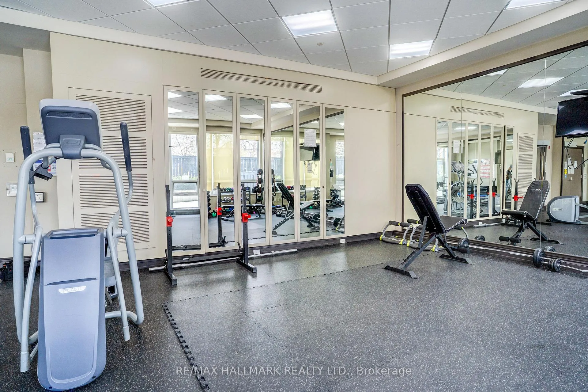 Photo 35 of Unit 630, 35 Saranac Boulevard, Toronto, Englemount-Lawrence — HOMEH