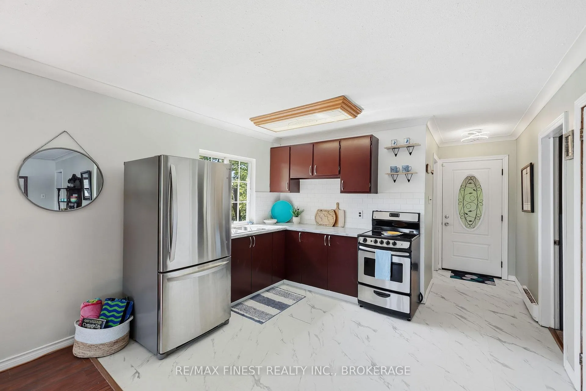 Photo 8 of 308C Henry Lane, Frontenac, Frontenac South — HOMEH
