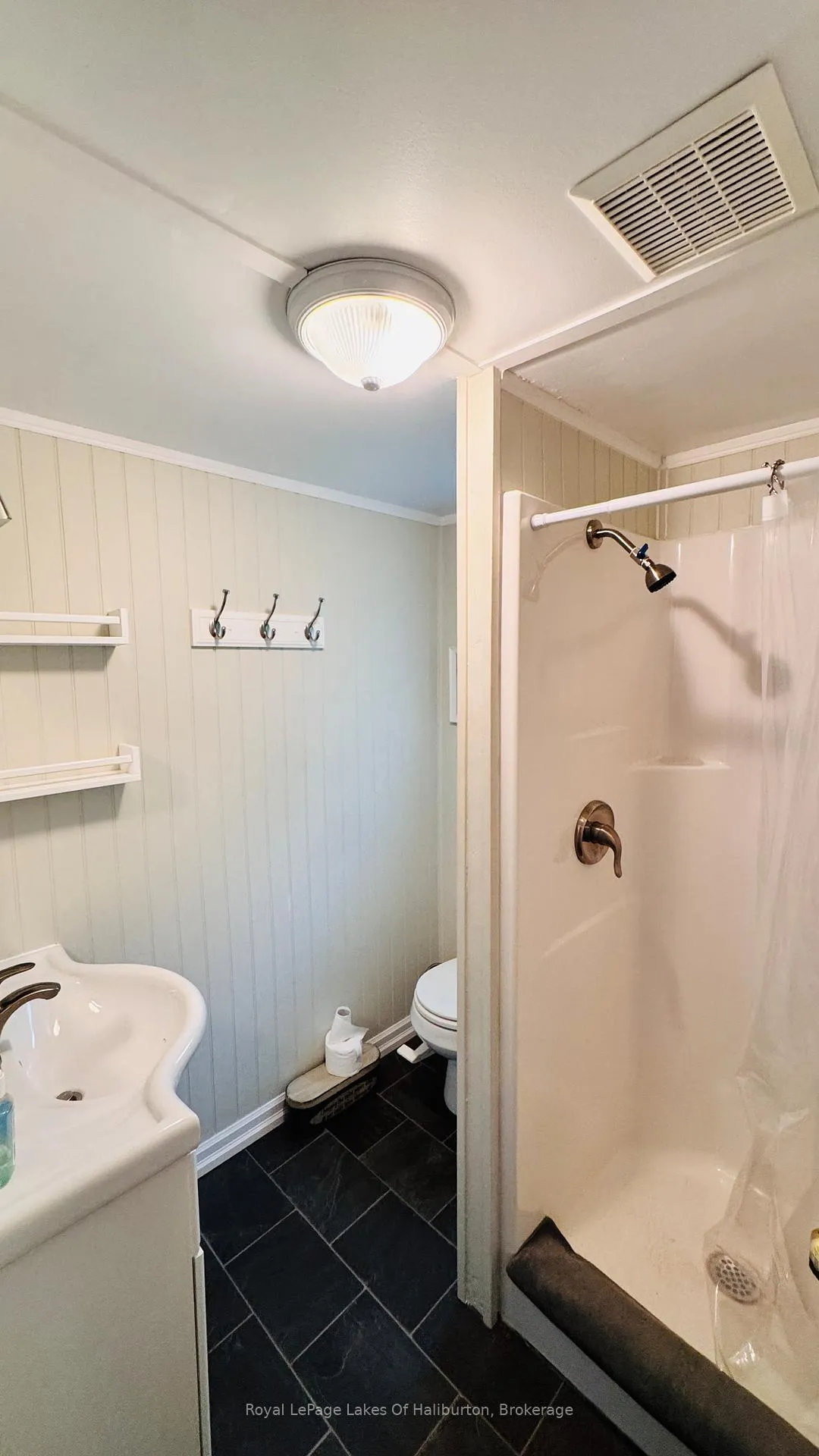Photo 25 of 1099 Yellow Rock Drive, Highlands East, Glamorgan — HOMEH